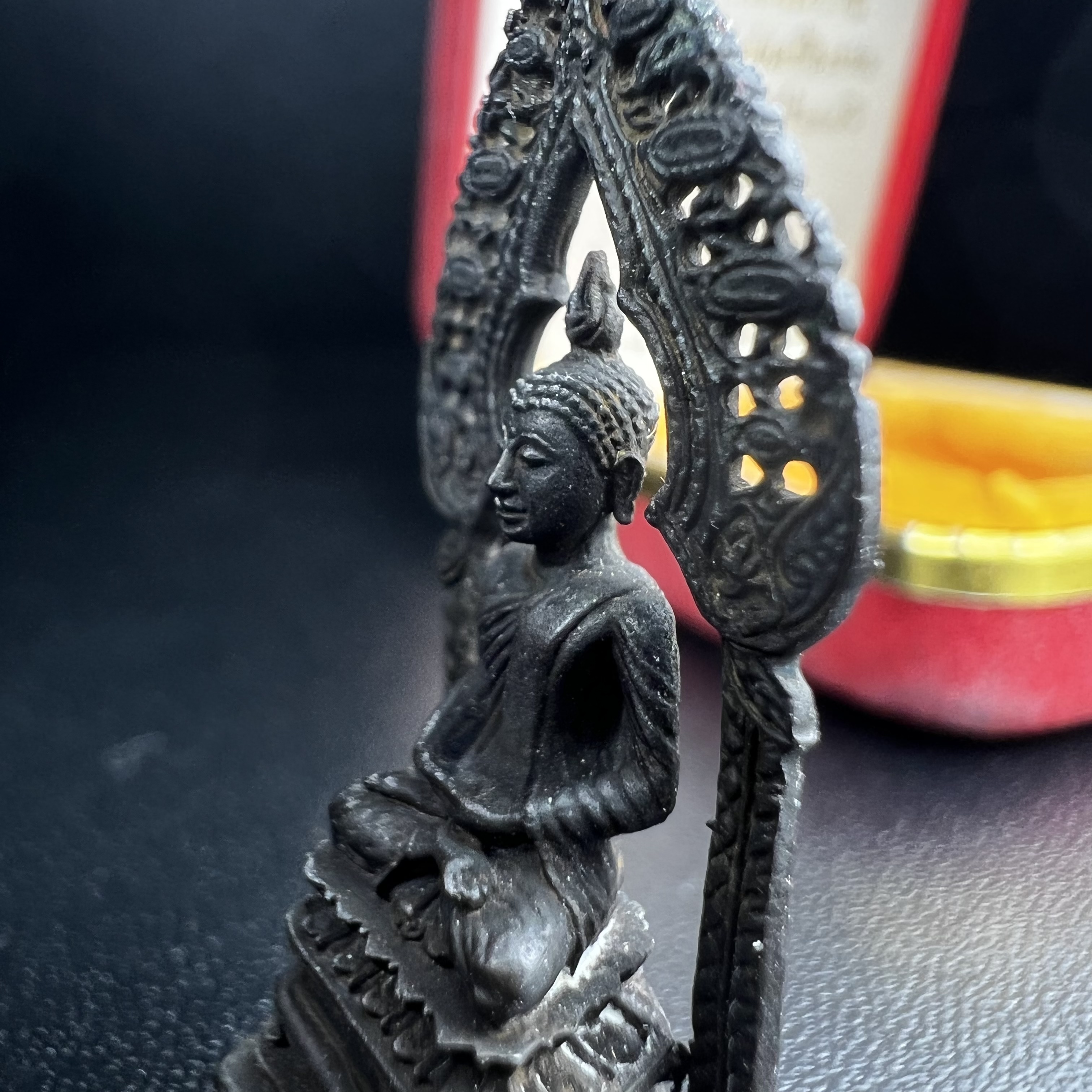 กริ่งพระพุทธนิรันตราย วัดราชประดิษฐสถิตมหาสีมารามราชวรวิหาร สมโภชกรุงรัตนโกสินทร์ 200ปี พ.ศ.2525 เนื้อนวโลหะ (พิธีใหญ่ เกจิคณาจารย์ในยุคล้นหลาม ในหลวง ร.9 เสด็จร่วมพิธี สมเด็จพระสังฆราชประธานพิธีปลุกเสก)มาพร้อมกล่องบรรจุเดิมครบสมบูรณ์ หายากก(1ใน 1209องค์)