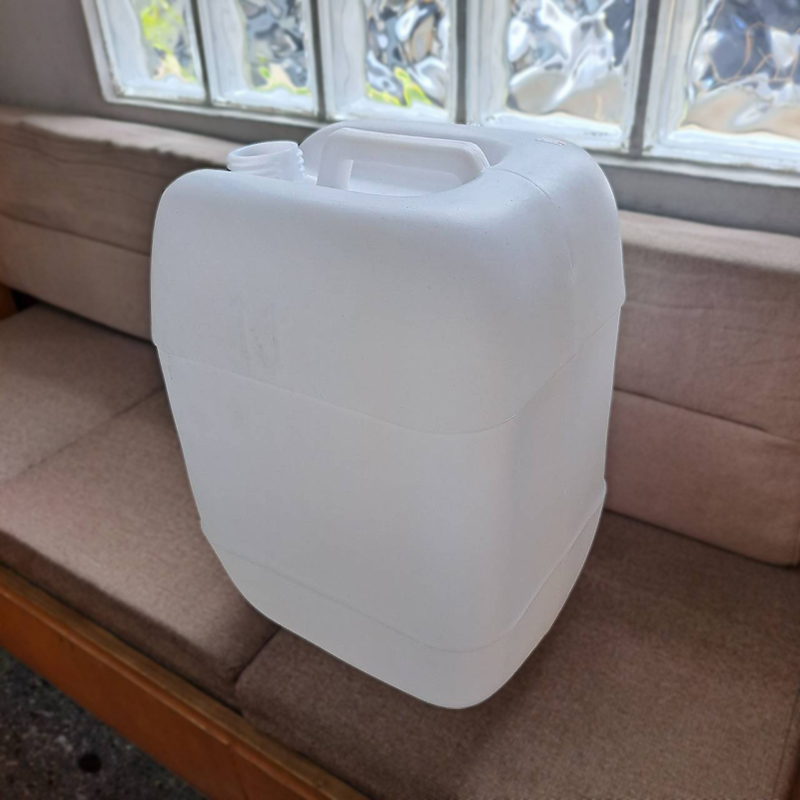 แกลลอน 25 ลิตร AD9 ขาวนม