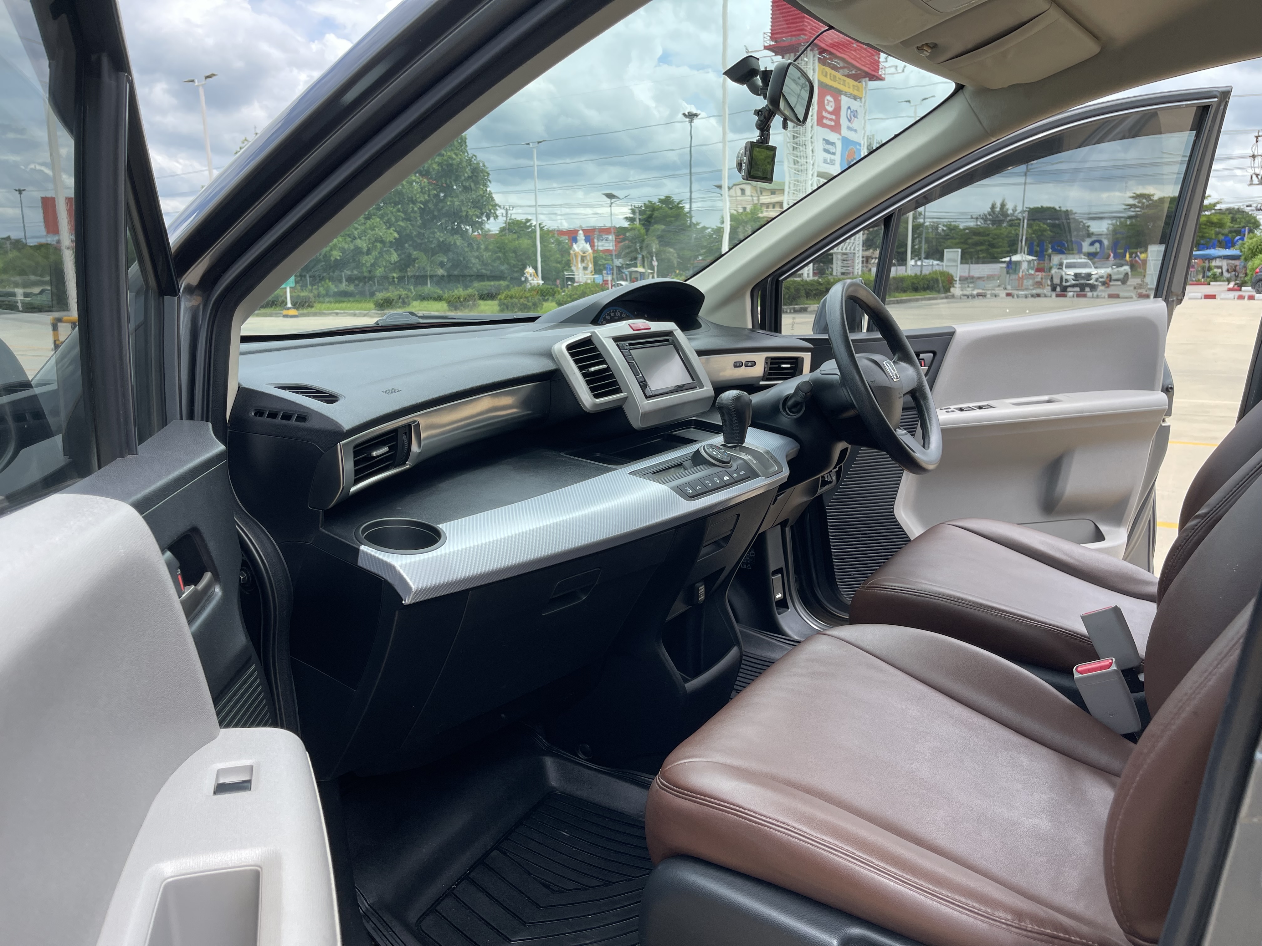 Honda Freed 1.5 E Sport At 2010 เทาดำ