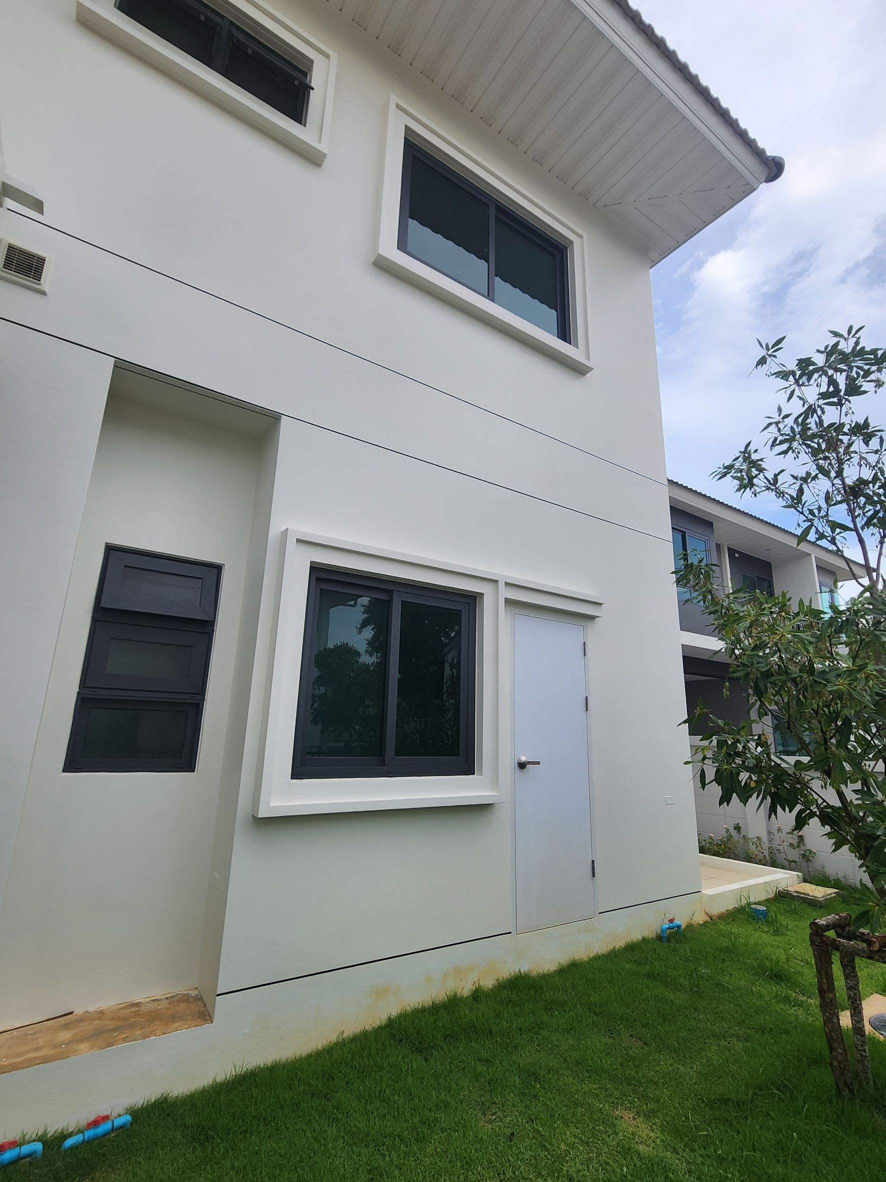 For Sales : Kohkaew, 2-storey detached house, 4 bedrooms 6 bathrooms