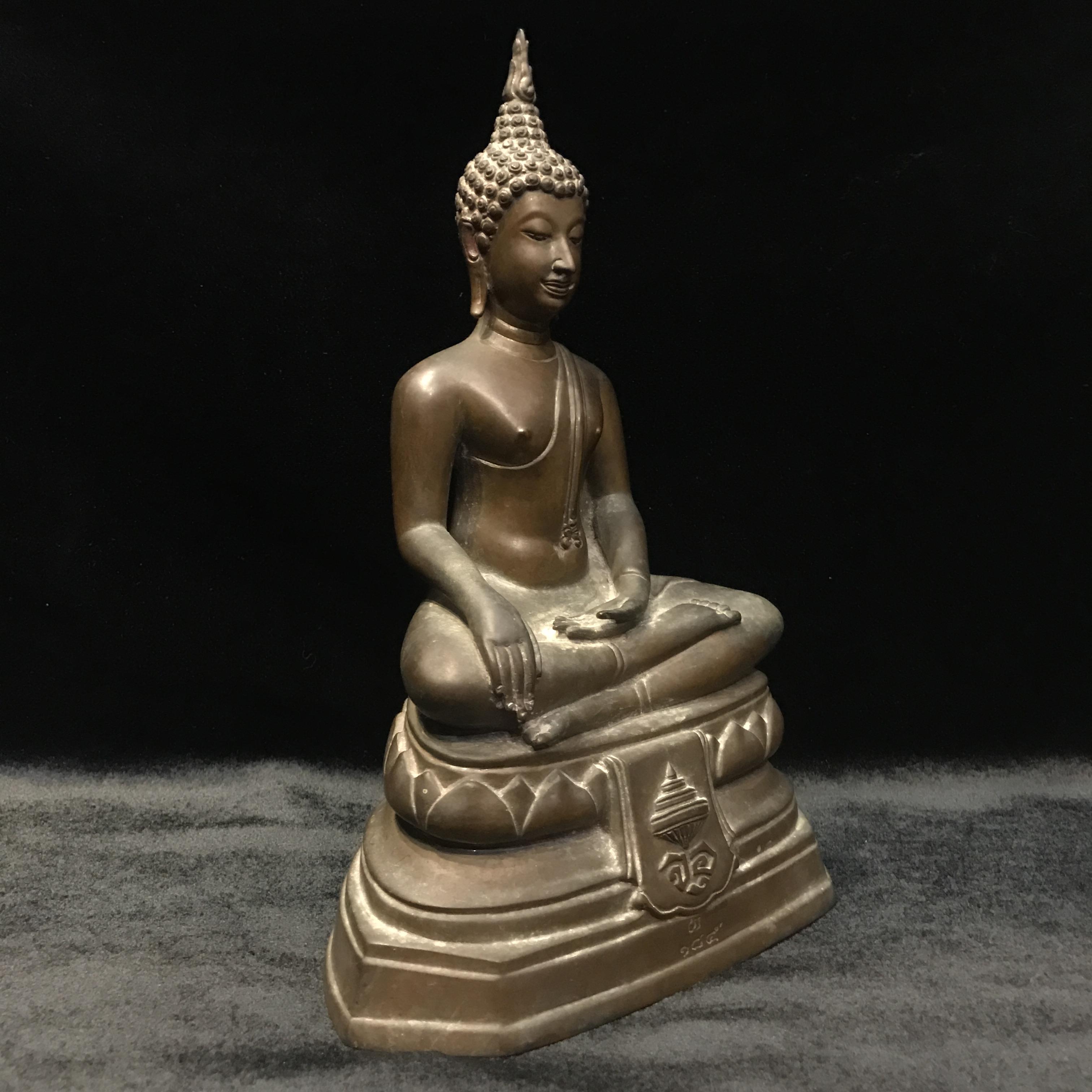 พระพุทธรูปบูชาวชิรมงกุฏ(อักษรย่อ จอุ)วัดมกุฏกษัตริยาราม ปี2511 หน้าตัก 5นิ้ว