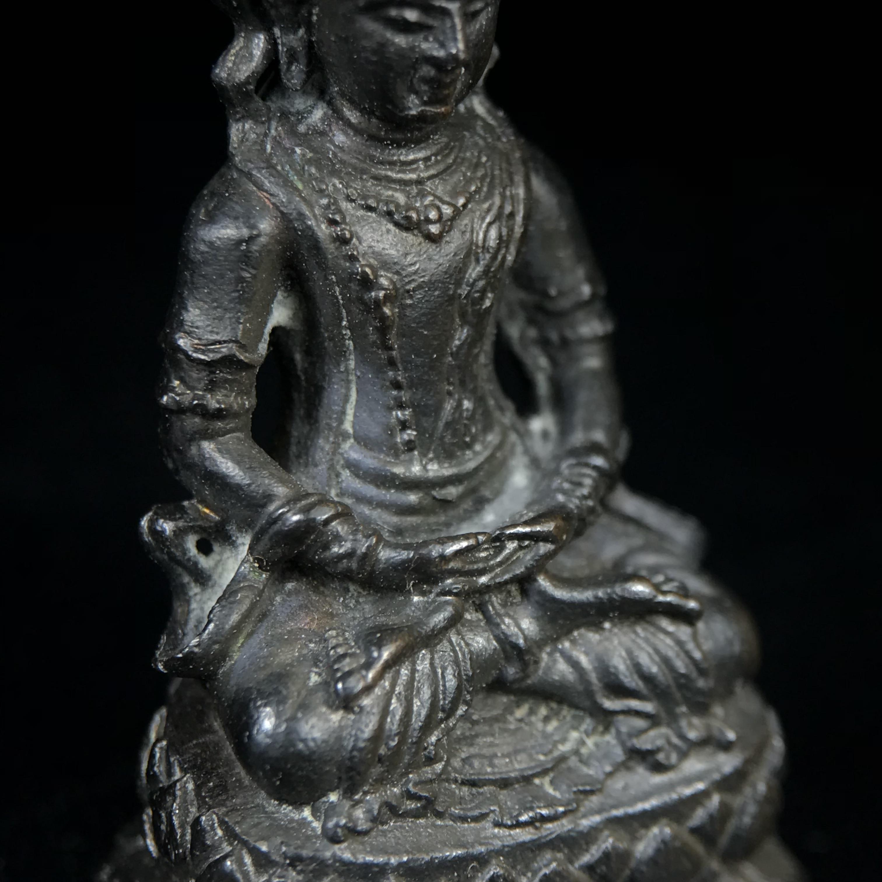 พระไวโรจนะพุทธ(กริ่งธิเบต) ท่านเจ้าคุณโพธิ์แจ้ง วัดมังกรกมลาวาส(เล่งเน่ยยี่) ปี 2515(รุ่นแรก) เนื้อนวโลหะ พิธีใหญ่ฉลอง ๑๐๐ปี วัดมังกรกมลาวาส (ในหลวงรัชกาลที่ ๙ ทรงเสด็จเททอง ) หลวงปู่โต๊ะ วัดประดู่ฉิมพลีเมตตาอธิษฐานจิตปลุกเสก (หายาก)