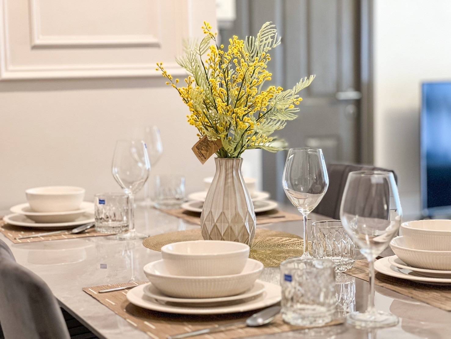 For Sales : Kathu, Dcondo Creek, 2 Bedrooms 2 Bathrooms, 4th flr., Pool view