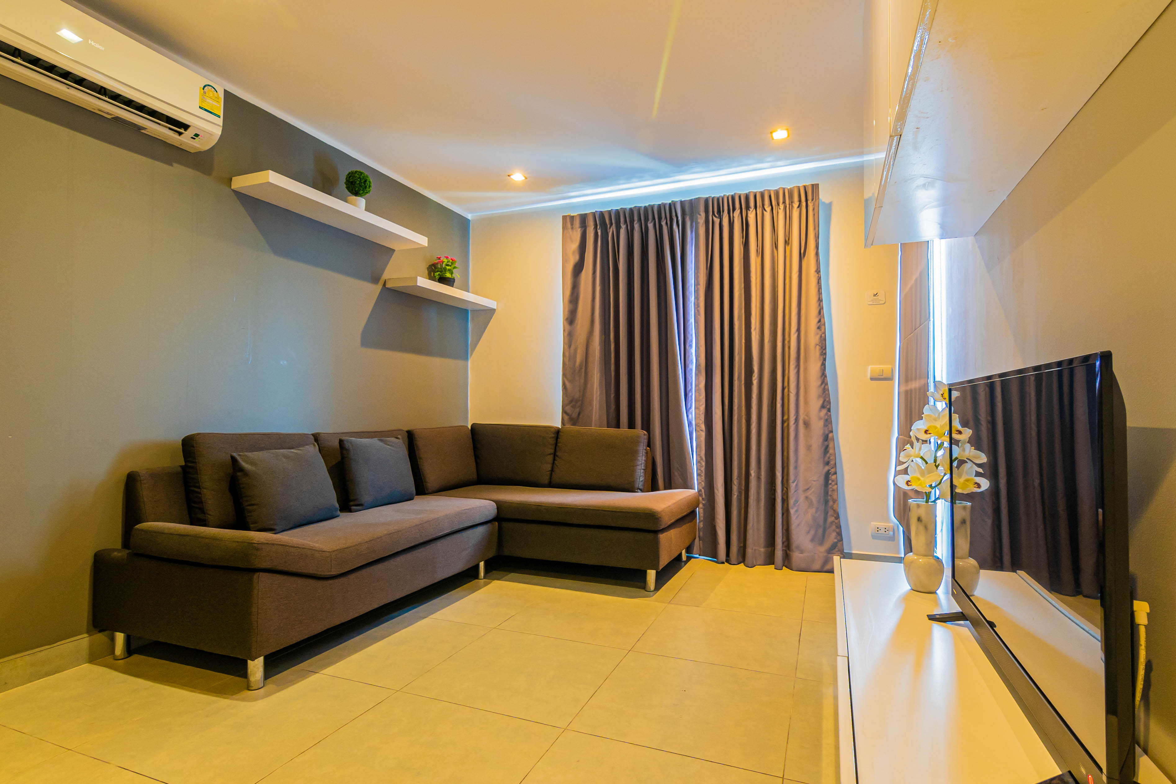 For Rent : Condo in Chalong area Tower I, 1 Bedroom 1 Bathroom, 4th flr.