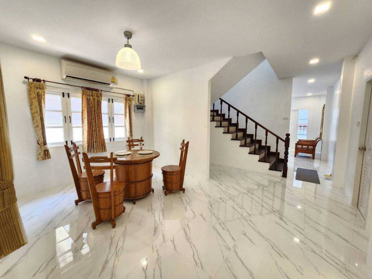 For Rent : Ratsada, 2-story detached house, 3 bedrooms 4 bathrooms