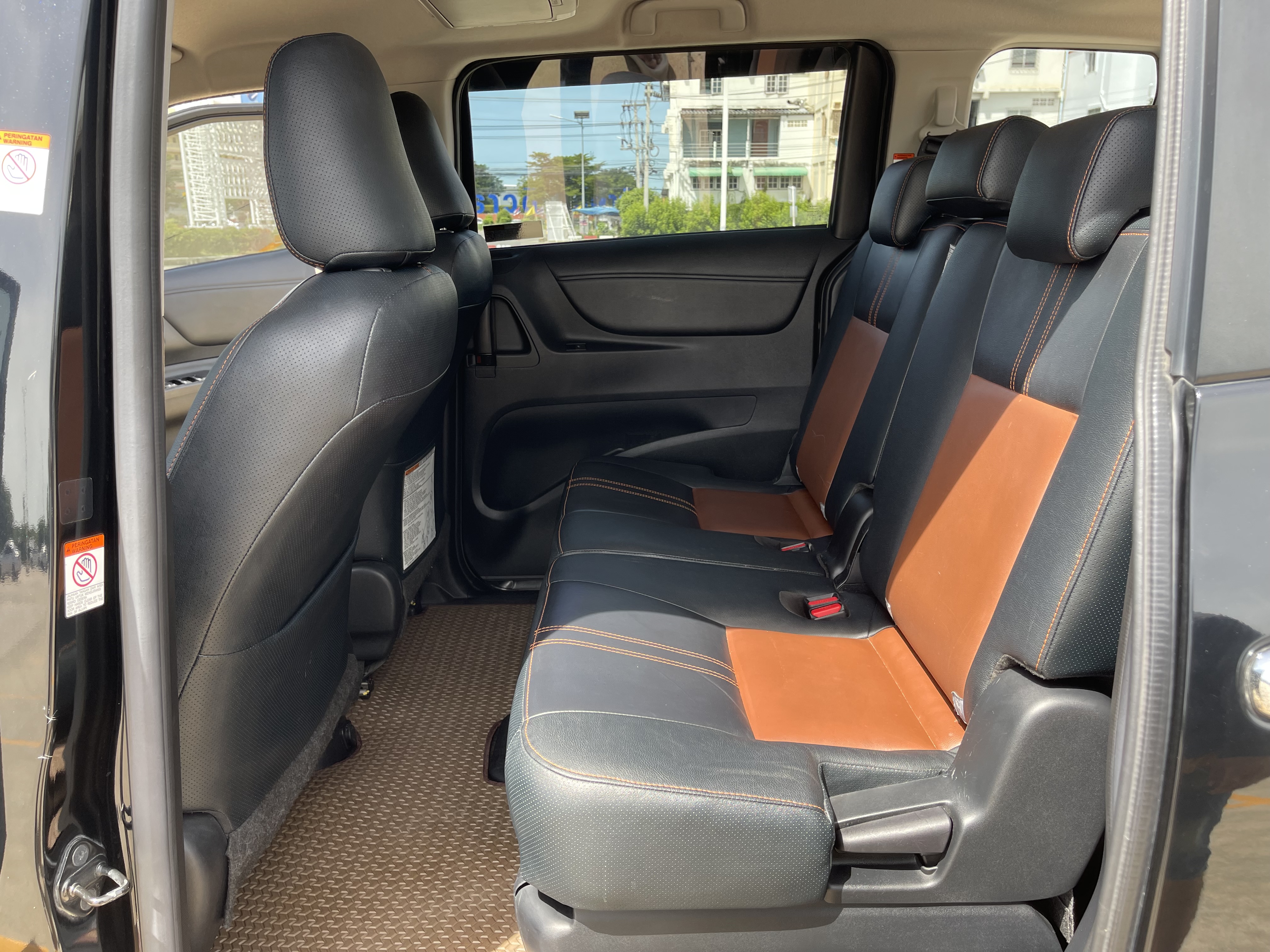 Toyota Sienta 1.5 V At 2018 ดำ