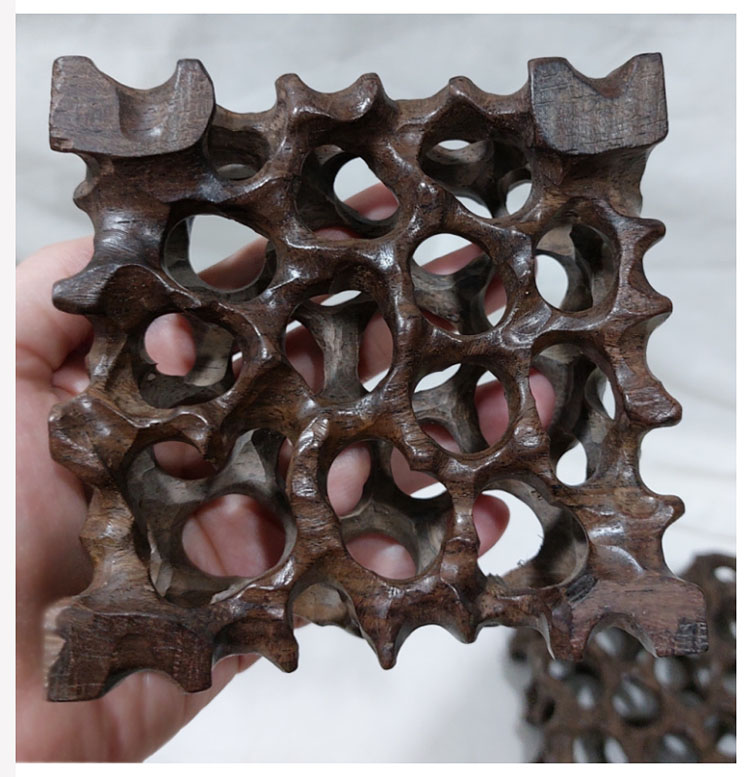 กี๋หรือฐานไม้สไตล์ธรรมชาติ สี่เหลี่ยมจัตุรัส อันละ