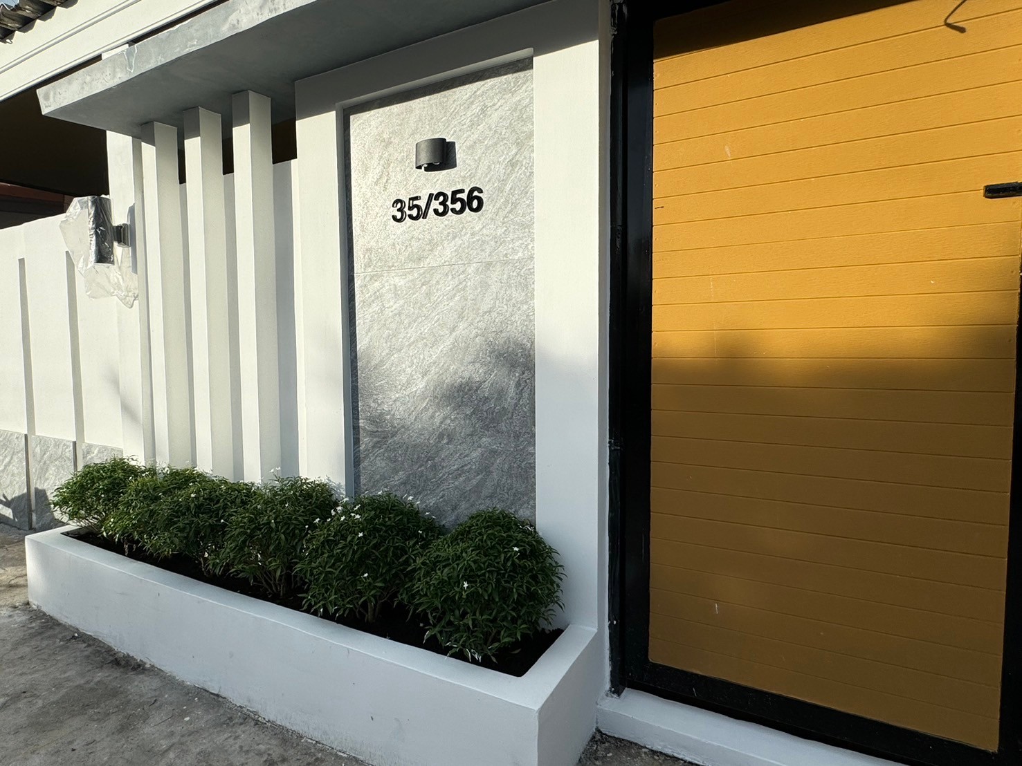 For Sales : Kohkaew, Semi-detached house, 3 bedroom 2 bathroom