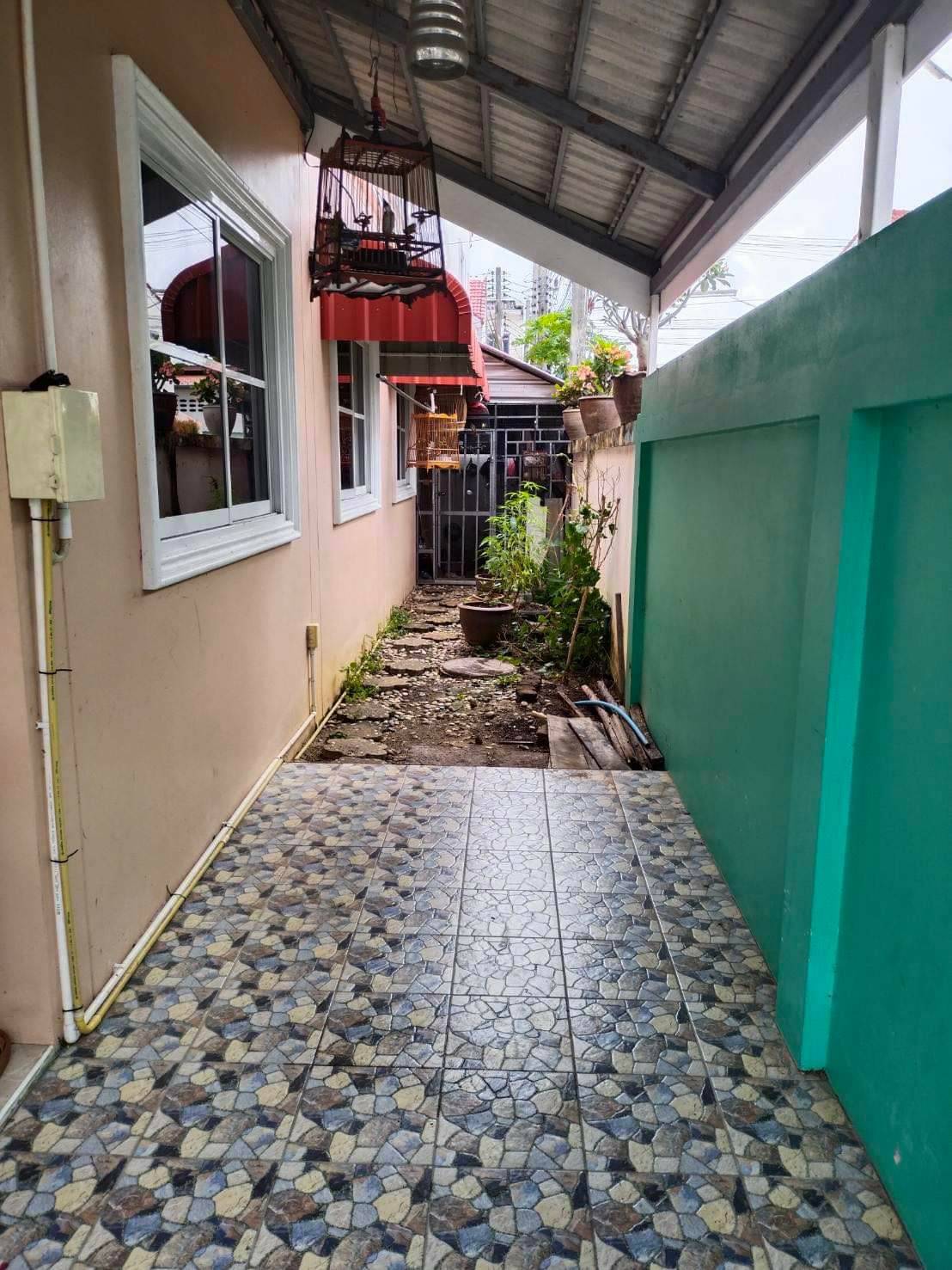 For Sales : Maungthong, Town House 2 Storey, 3 Bedrooms 2 Bathrooms