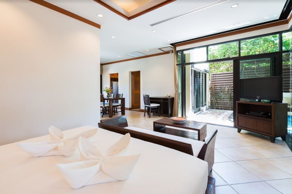 For Sale : Nai Harn, Luxury New Pool Villa, 1 Bedroom 1 Bathroom, Garden view.