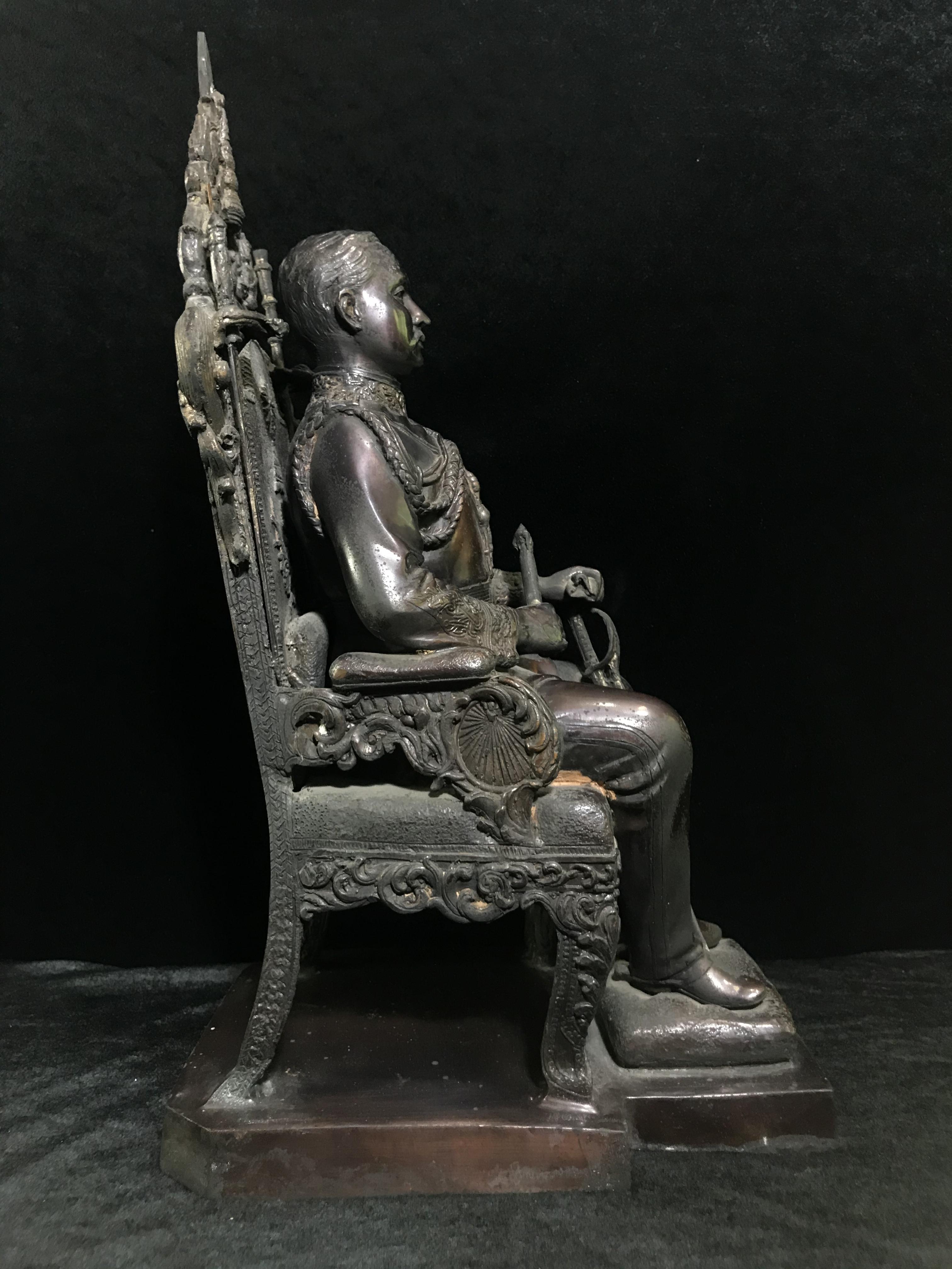 พระบรมรูปจำลองรัชกาลที่5 ครบ99ปี โรงเรียนนายร้อย จปร. จ.นครนายก ปี2529(ในหลวงร.9เสด็จในพิธี)