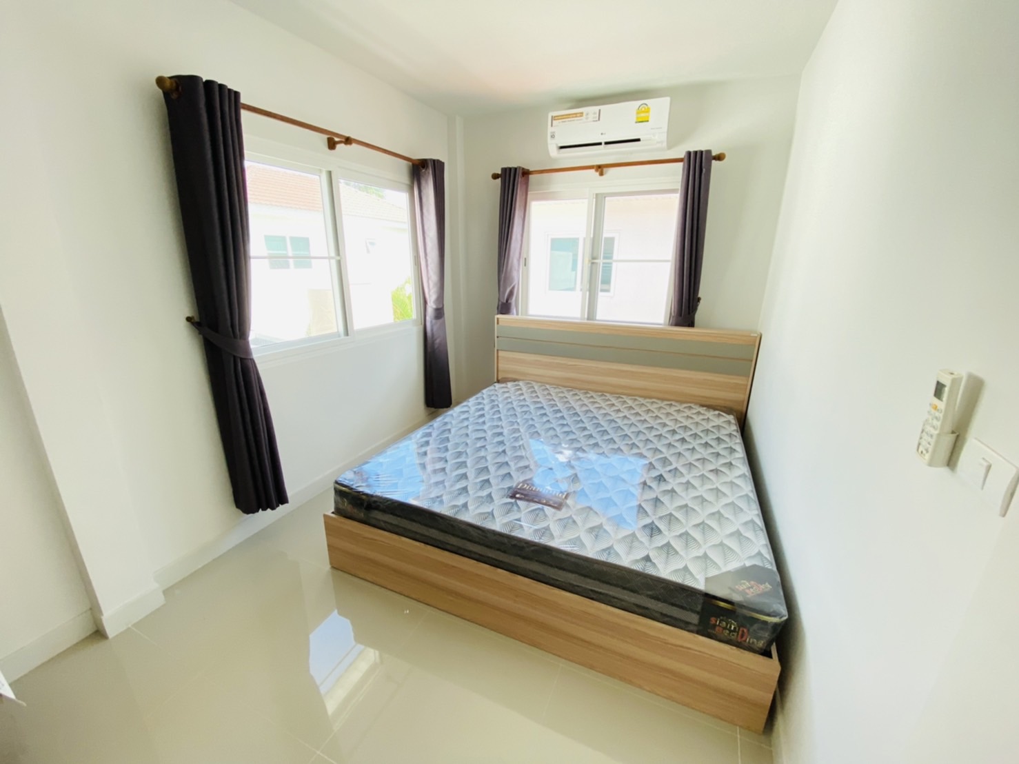 For Rent : Kohkaew, 2-story detached house, 3 Bedrooms 2 Bathrooms