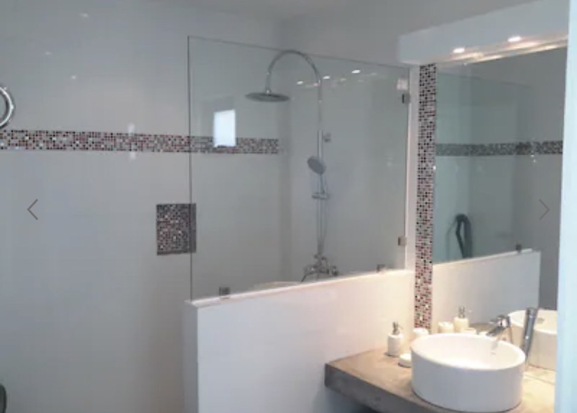 For Rent : Rawai, Contemporary Villa, 2 bedrooms 2 Bathrooms