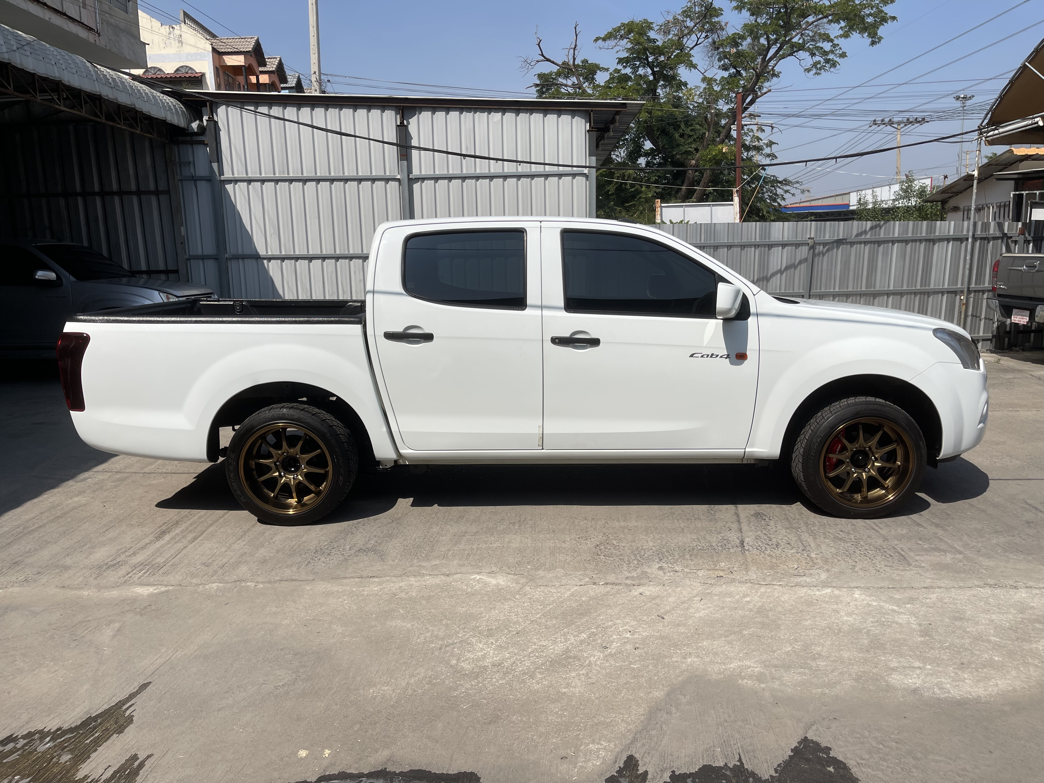 Isuzu Dmax All New 4ประตู 1.9 S 2018 ขาว