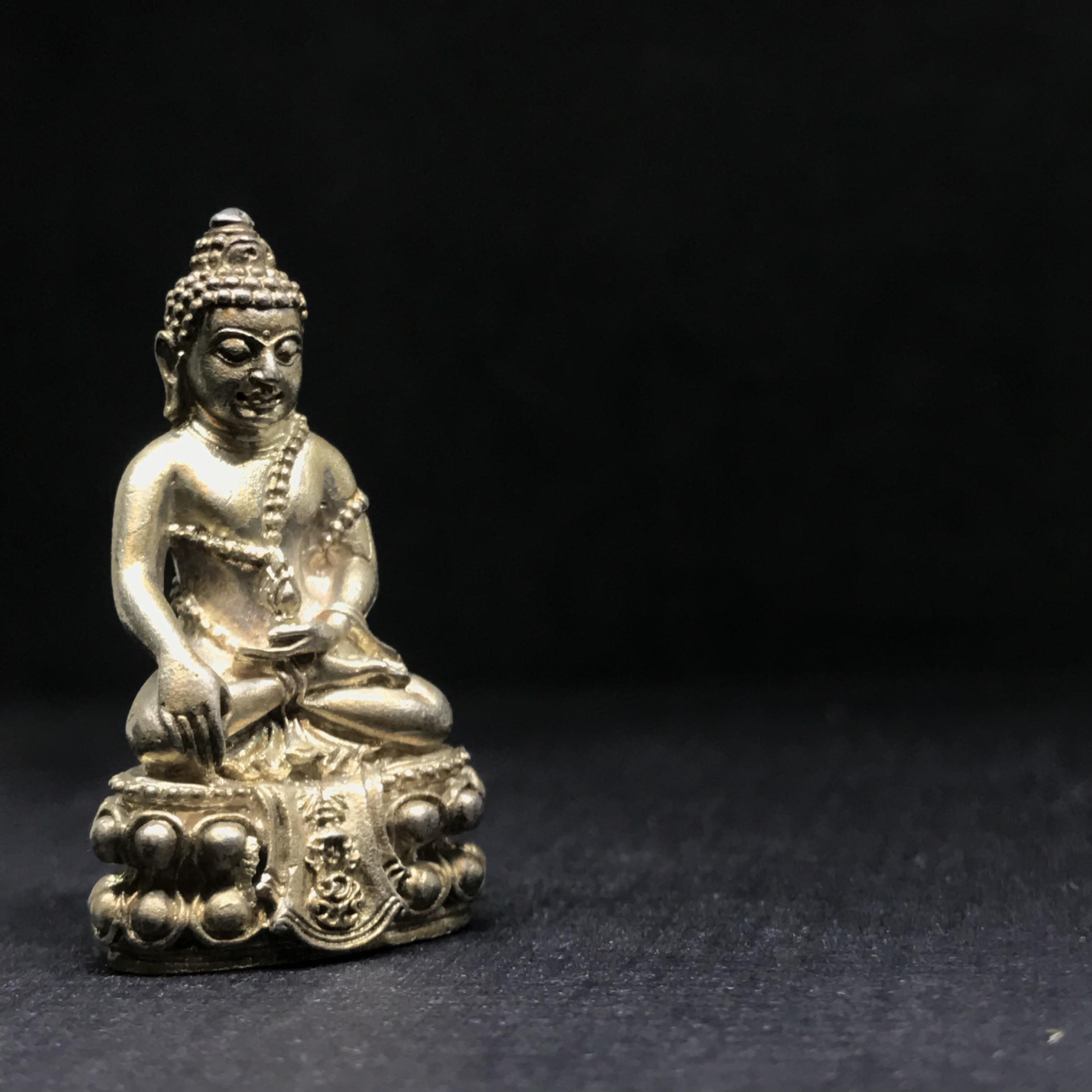 พระกริ่งศิรากาศ(คุ้มเกล้าฯ) ภปร. รพ.ภูมิพล ปี2522 เนื้อเงิน (ในหลวงรัชกาลที่9เสด็จเททอง)