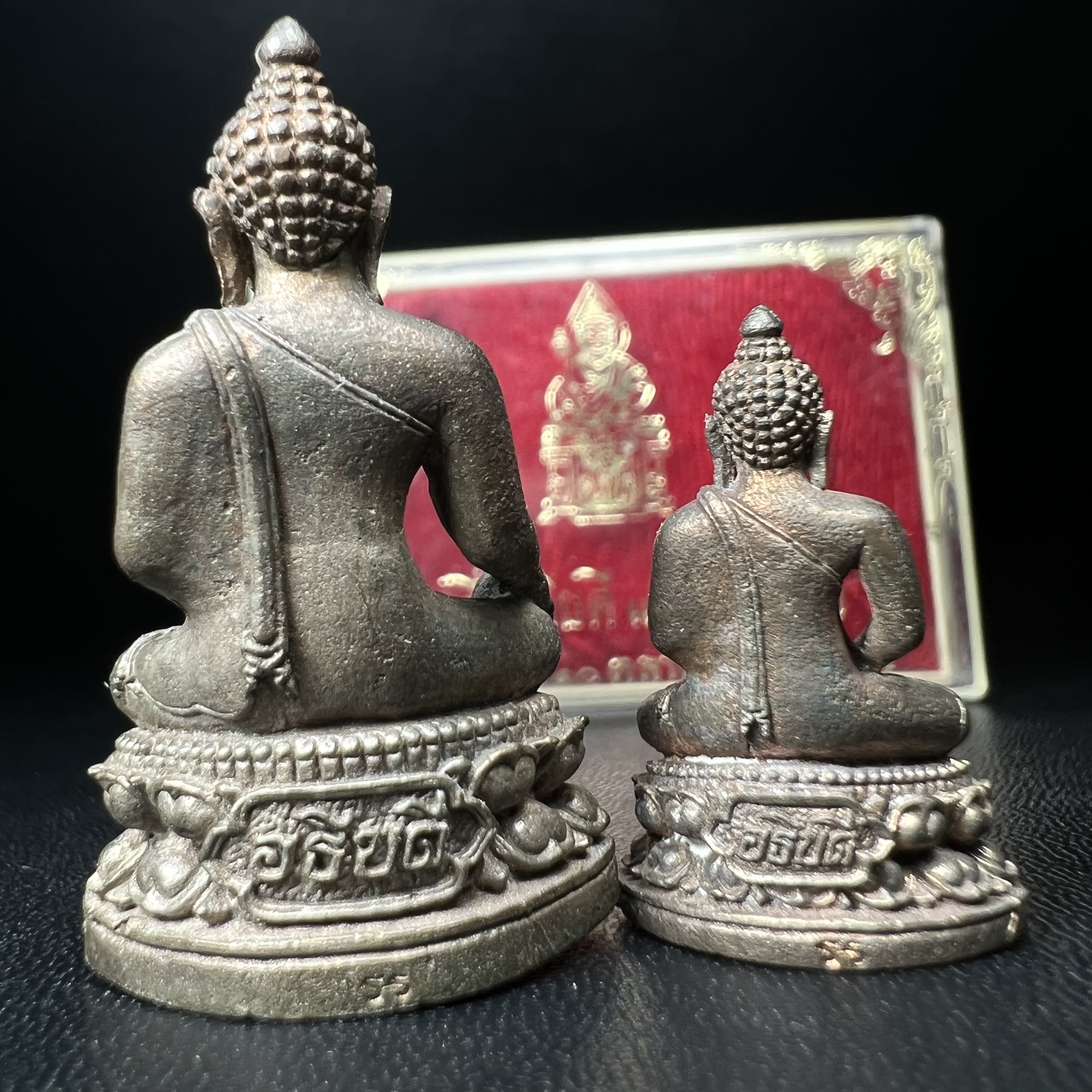 พระกริ่ง-พระชัยวัฒน์อธิบดี ปี2525 ของดีอัยการ (มีไว้บูชาเลื่อนยศเลื่อนตำแหน่งทุกท่าน)(1ใน 2525 ชุด)