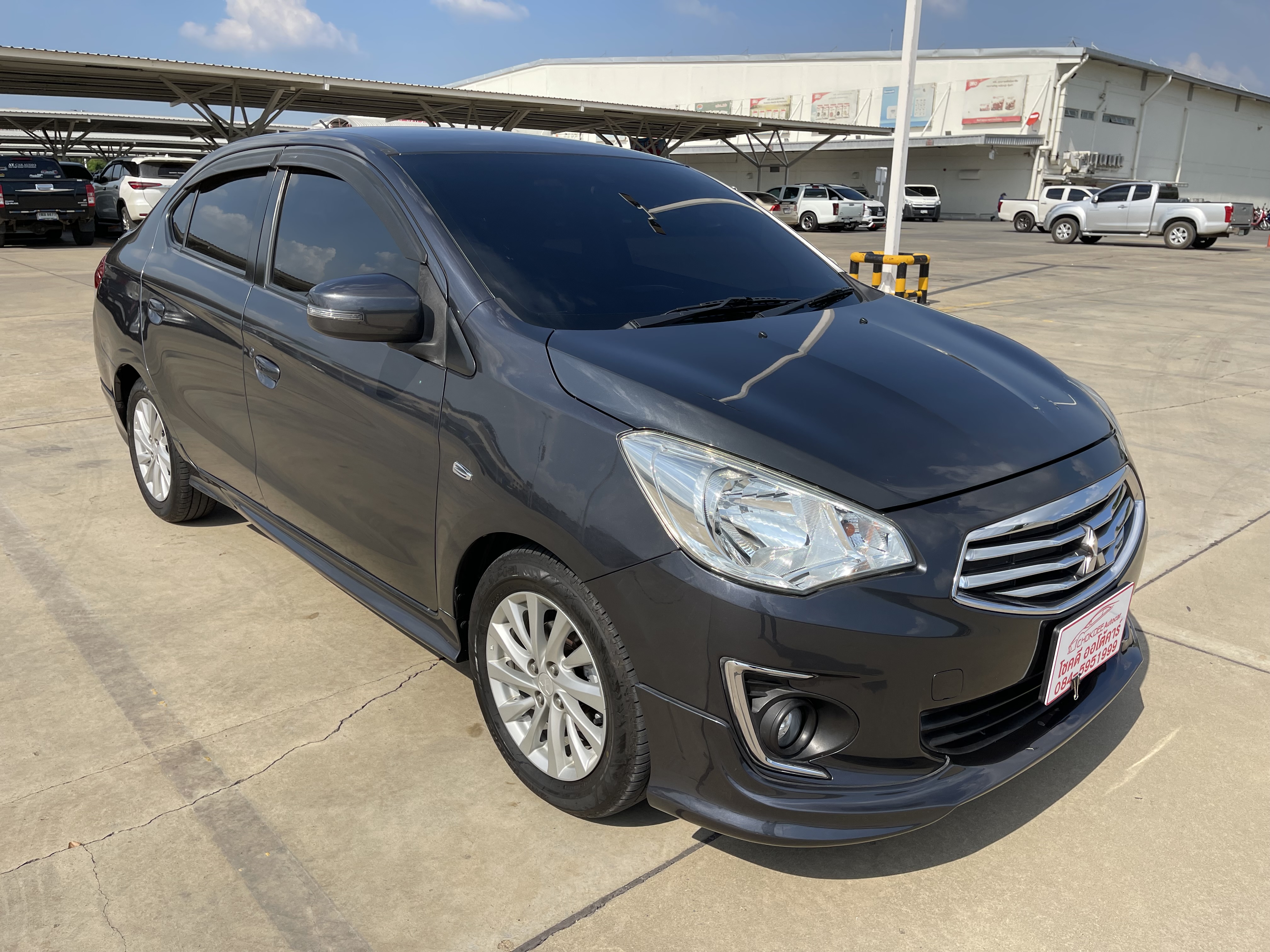 Mitsubishi Attrage 1.2 GLS Limited At 2015 เทาดำ