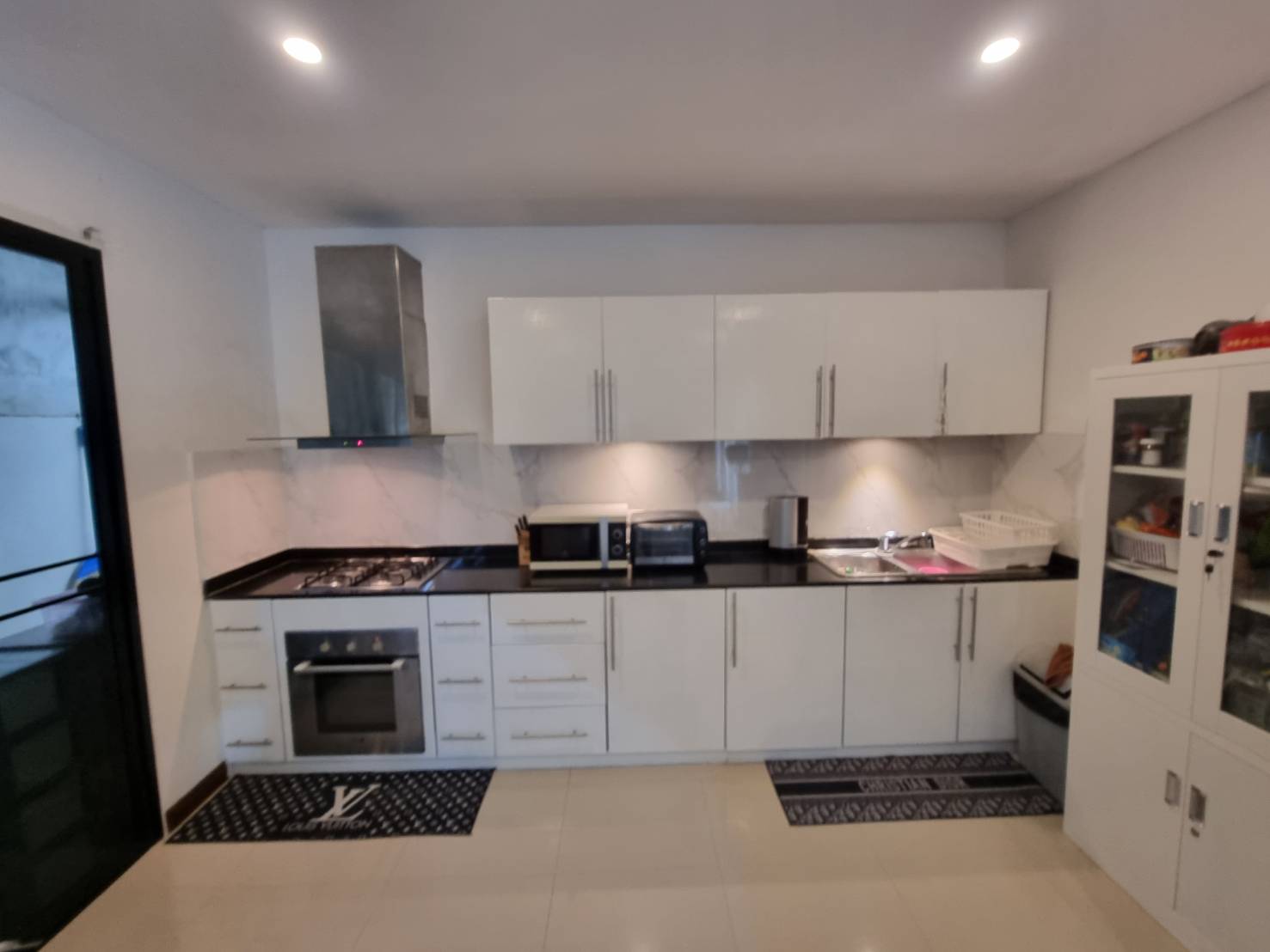 For Sale : Rawai, Thai Bali Pool Villa in Rawai, 2 bedrooms 2 bathrooms