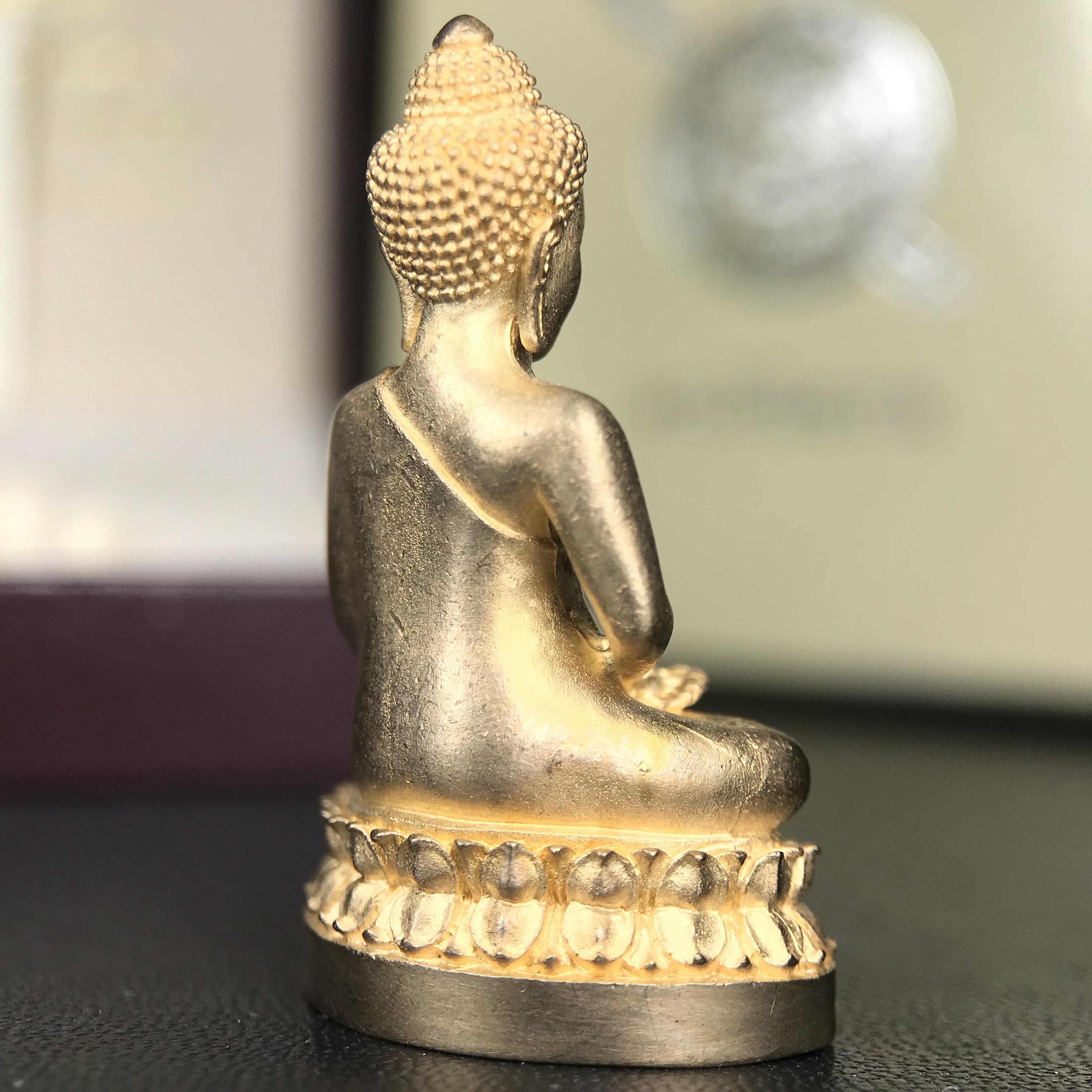 พระกริ่งนิรันตราย สำนักงานตำรวจแห่งชาติ ปี 2555 พุทธาภิเษก วัดบวรนิเวศวิหาร ปี 2555 เนื้อสัมฤทธิ์ อุปกรณ์ใบกล่องครบ น่าสะสม ที่สุดความศักดิ์สิทธิ์ สุดเข้มขลัง มวลสารดี พิธีใหญ่ เกจิดังทั่วประเทศ 255 รูป ร่วมอธิษฐานจิตปลุกเสก พระสภาพสวย