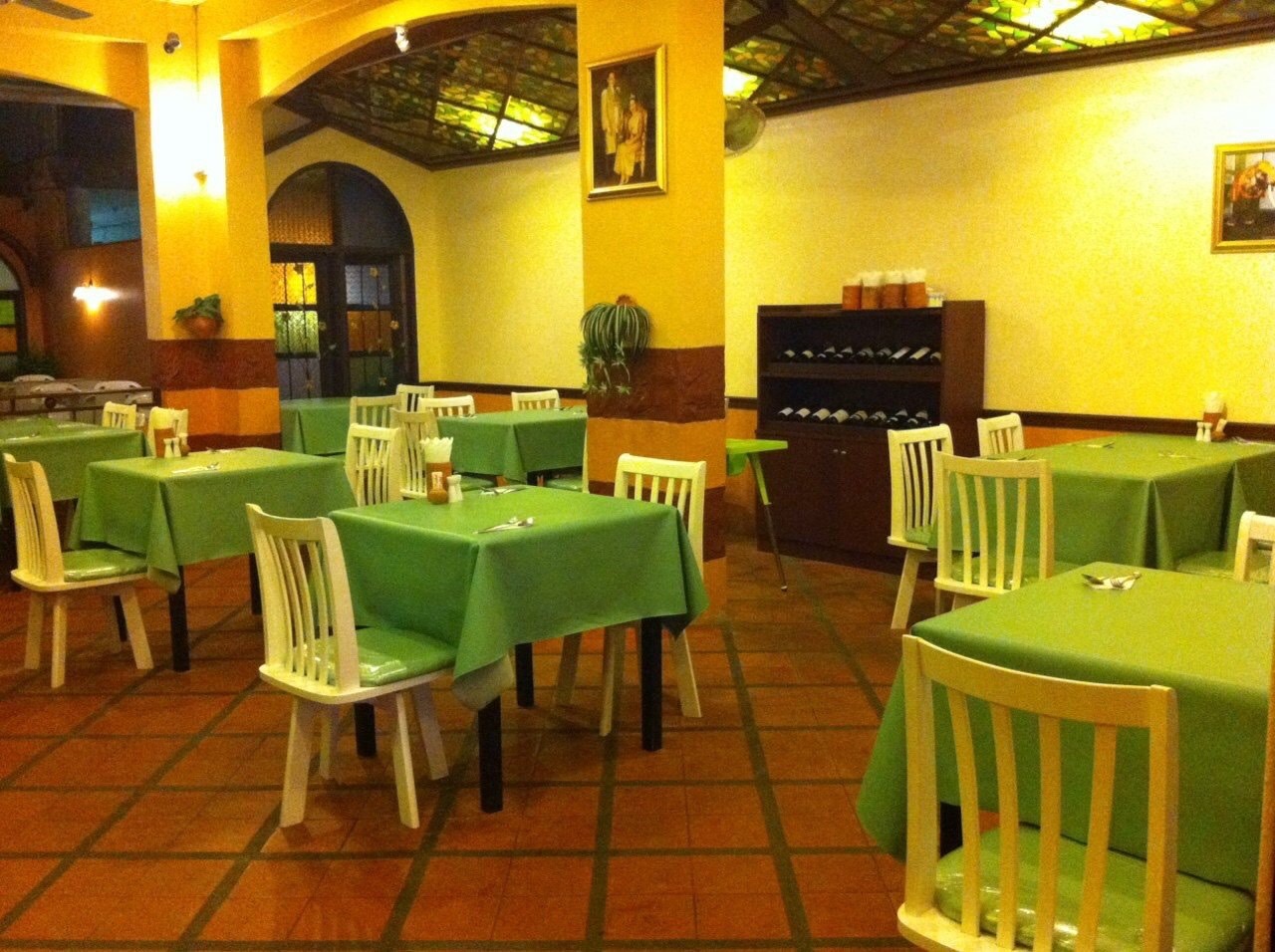 For Rent : Karon, Thai Restaurant near Karon beach, 400 sqm.