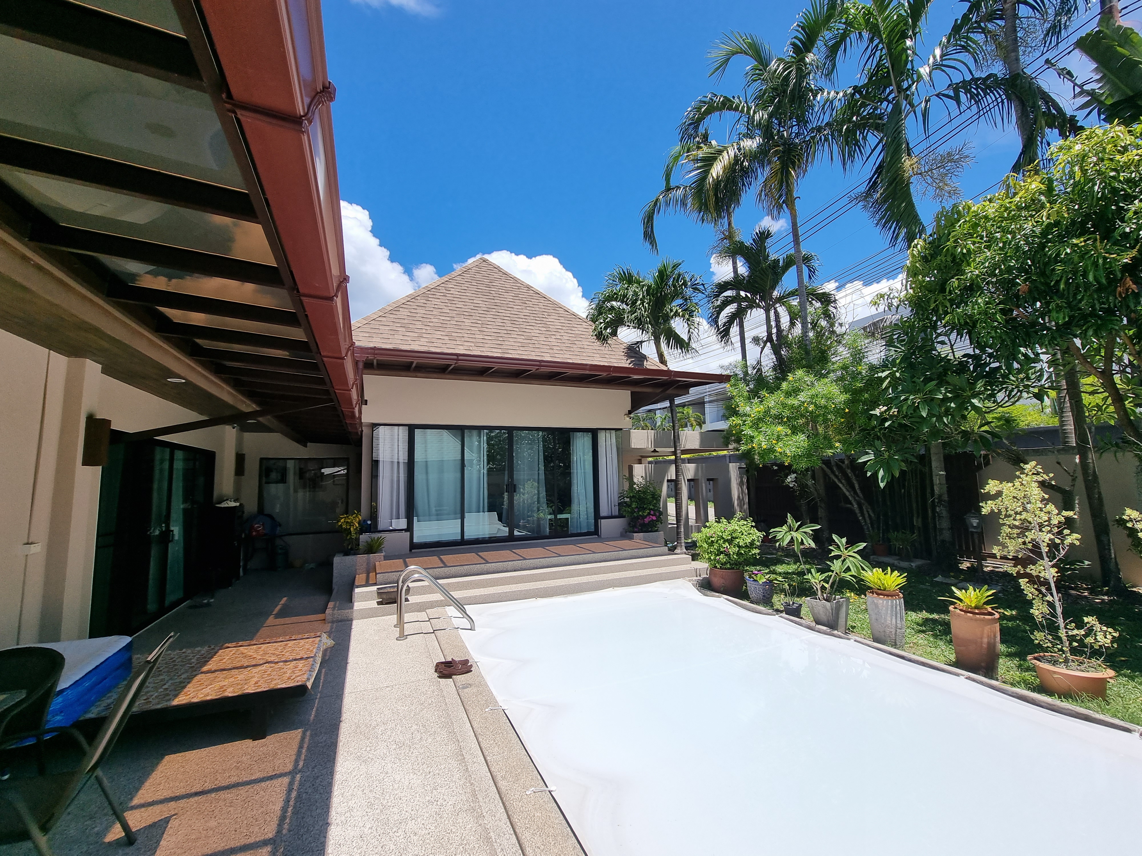 For Sale : Rawai, Thai Bali Pool Villa in Rawai, 2 bedrooms 2 bathrooms