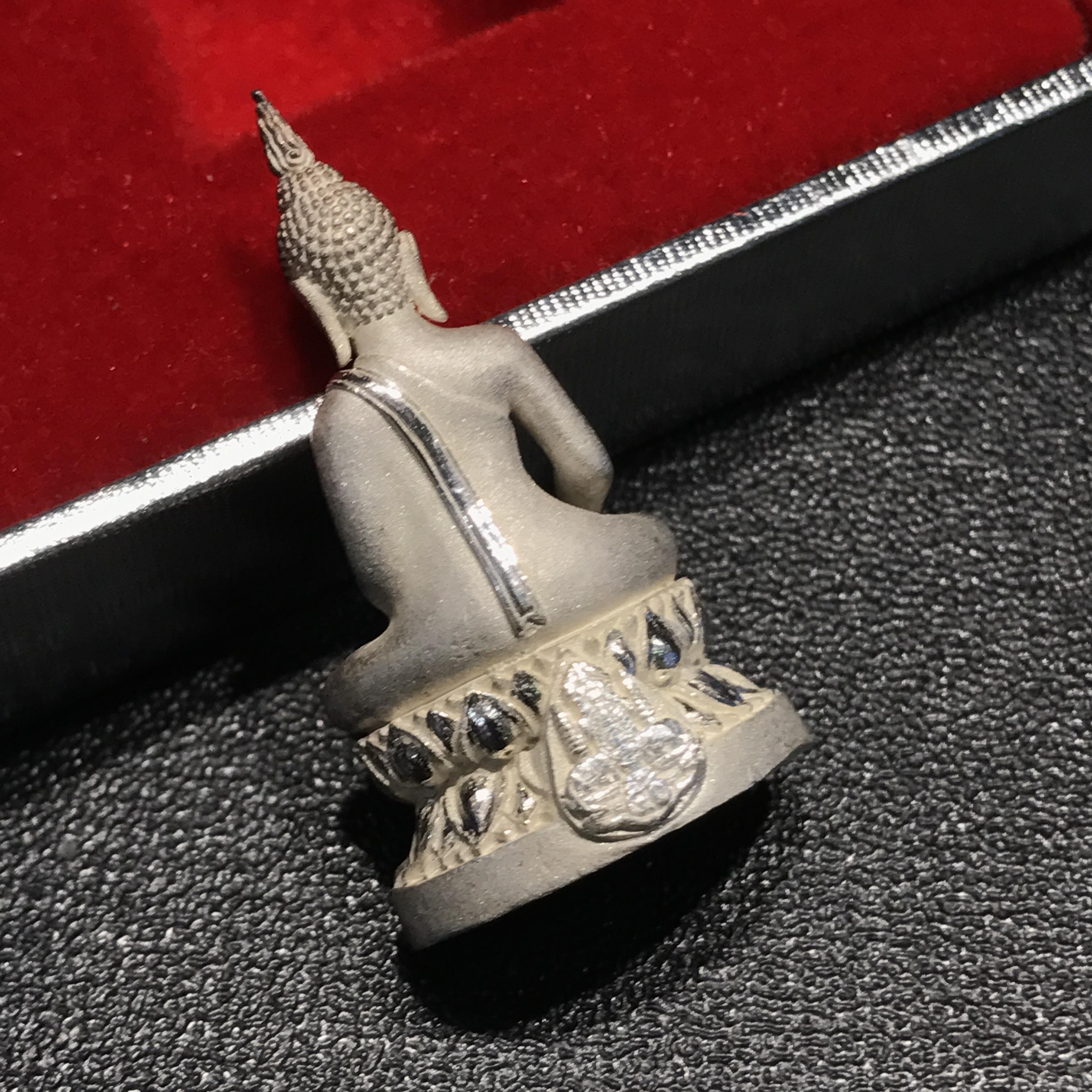 พระกริ่งพระพุทธนวราชบพิตร ปี2540 เนื้อเงิน