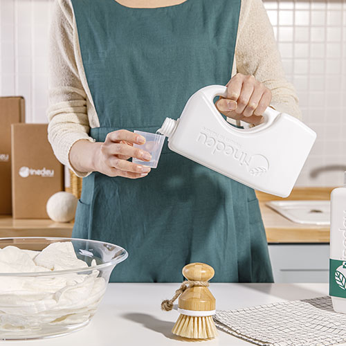 Lined mineral laundry water น้ำยาซักผ้าออร์แกนิค 1 ลิตร