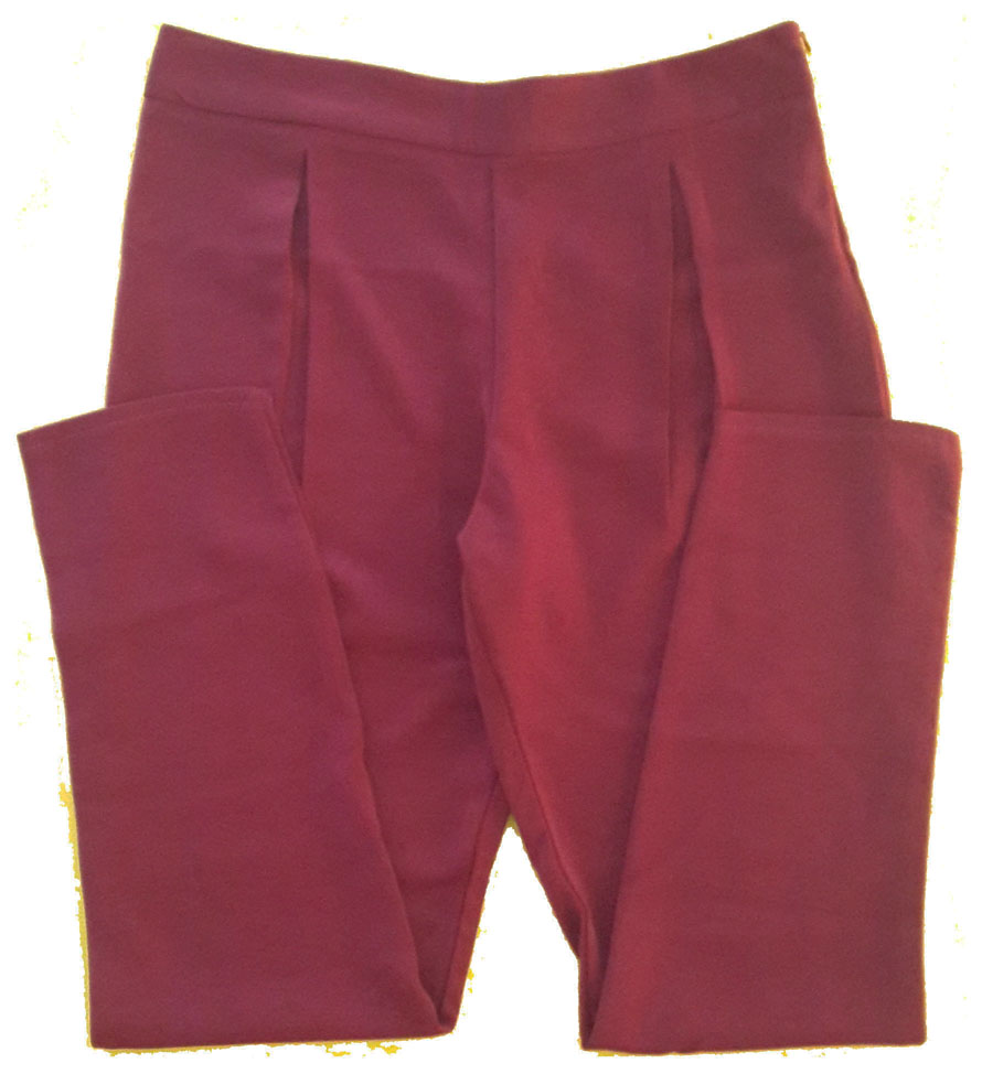 กางเกงขาเดฟเอวสูงจีบทวิตหน้า ผ้าฮานาโกะ สีเลือดหมู Size S M L XL