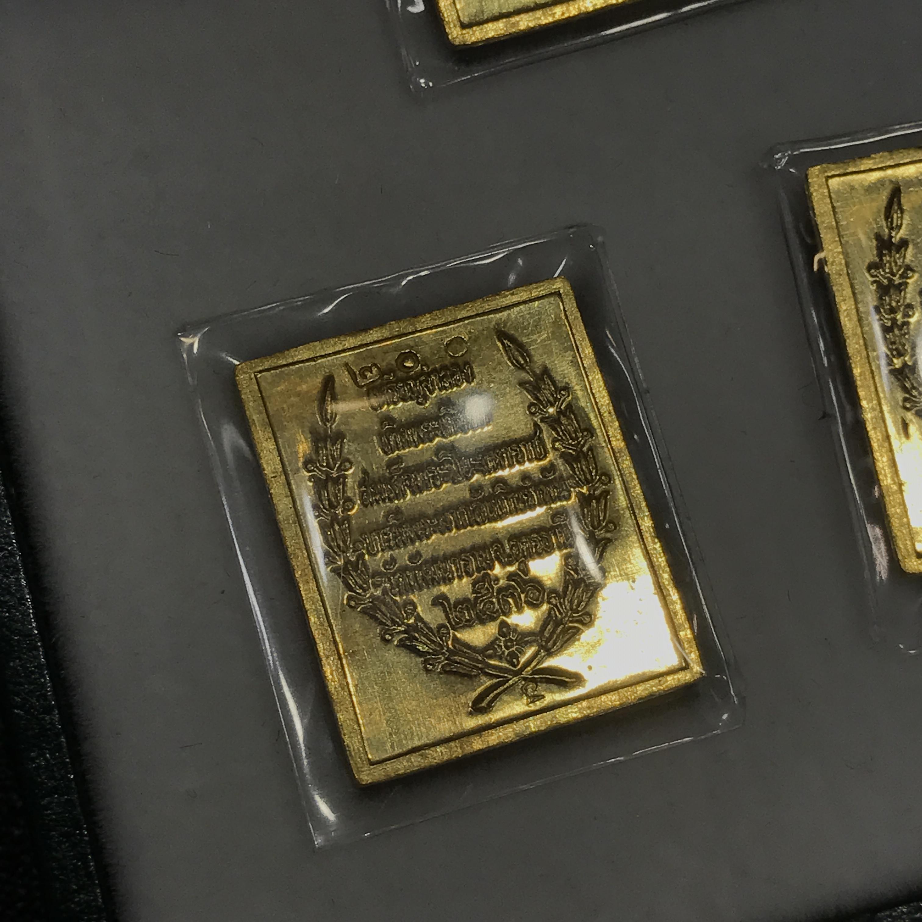 ชุดเหรียญแสตมป์ โสฬส รัชกาลที่ 5 เนื้อทองคำลงยา(พิมพ์เล็ก) วัดพัฒนาราม จ.อุดรธานี ปี2536