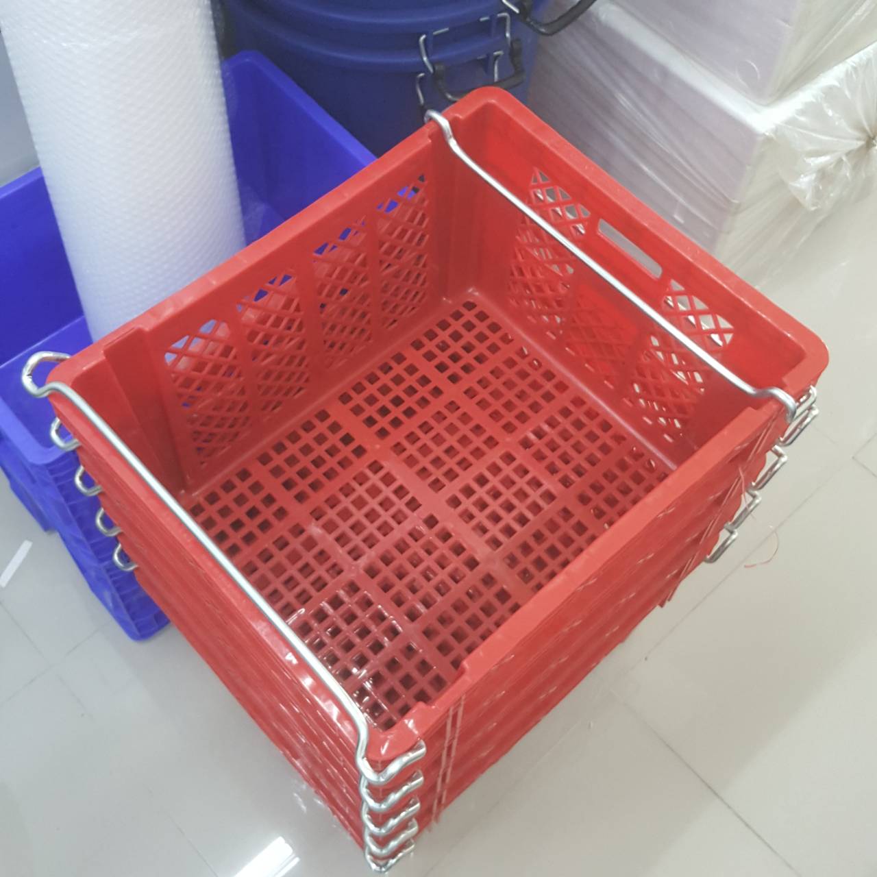 ลังโปร่งหูเหล็ก 717