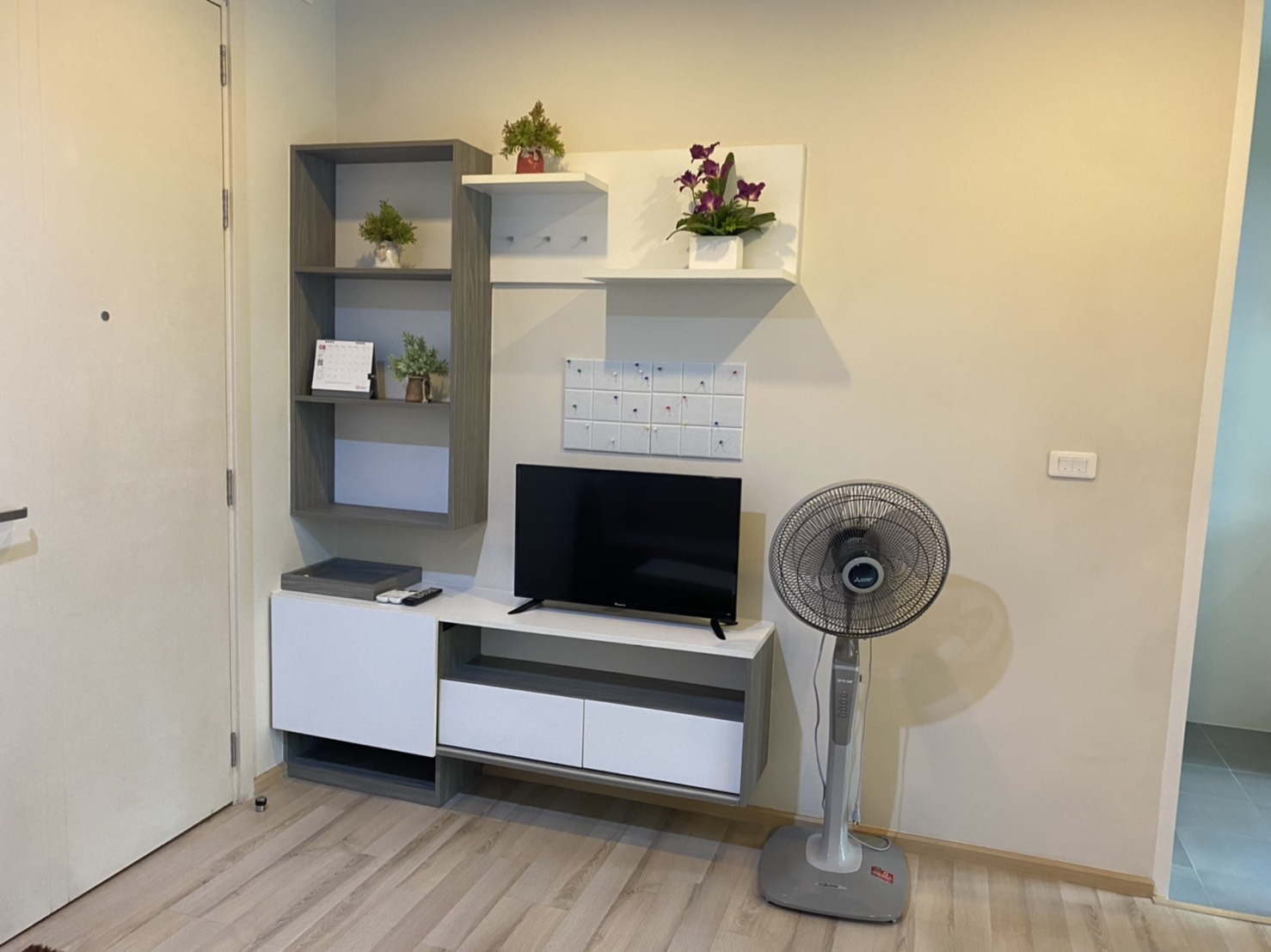 For Rent : The Base Central, Phuket Town, 1 Bedroom 1 Bathroom, 2rd