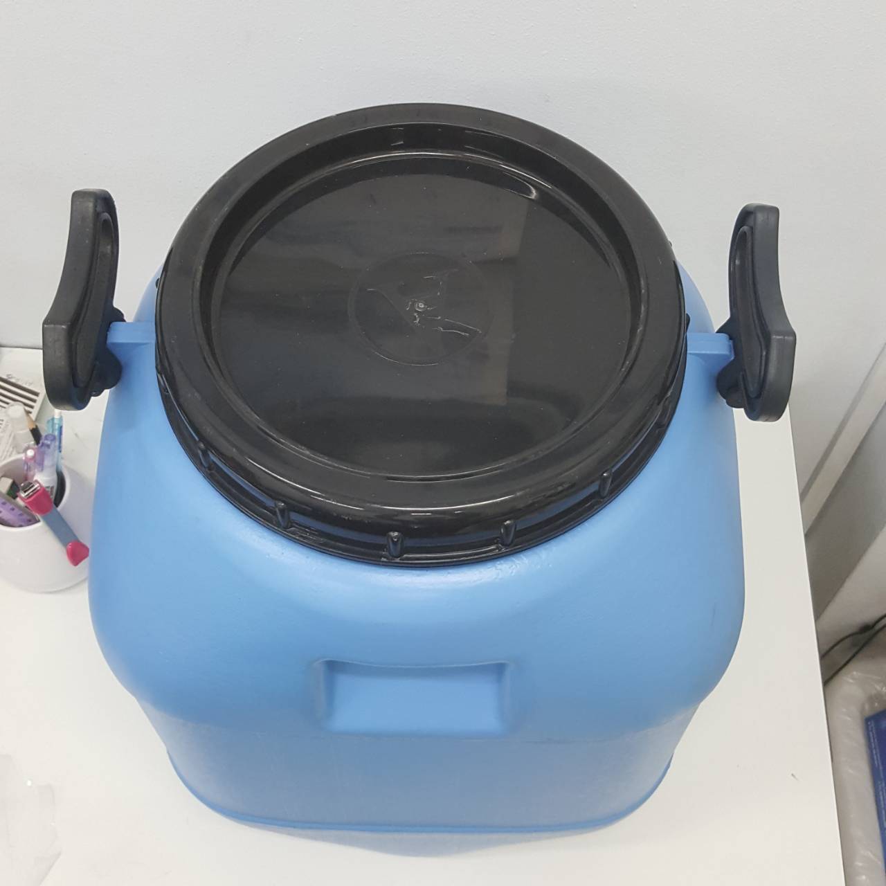 ถังหมักเหลี่ยม 50 ลิตร มีหู ฝาเกลียว