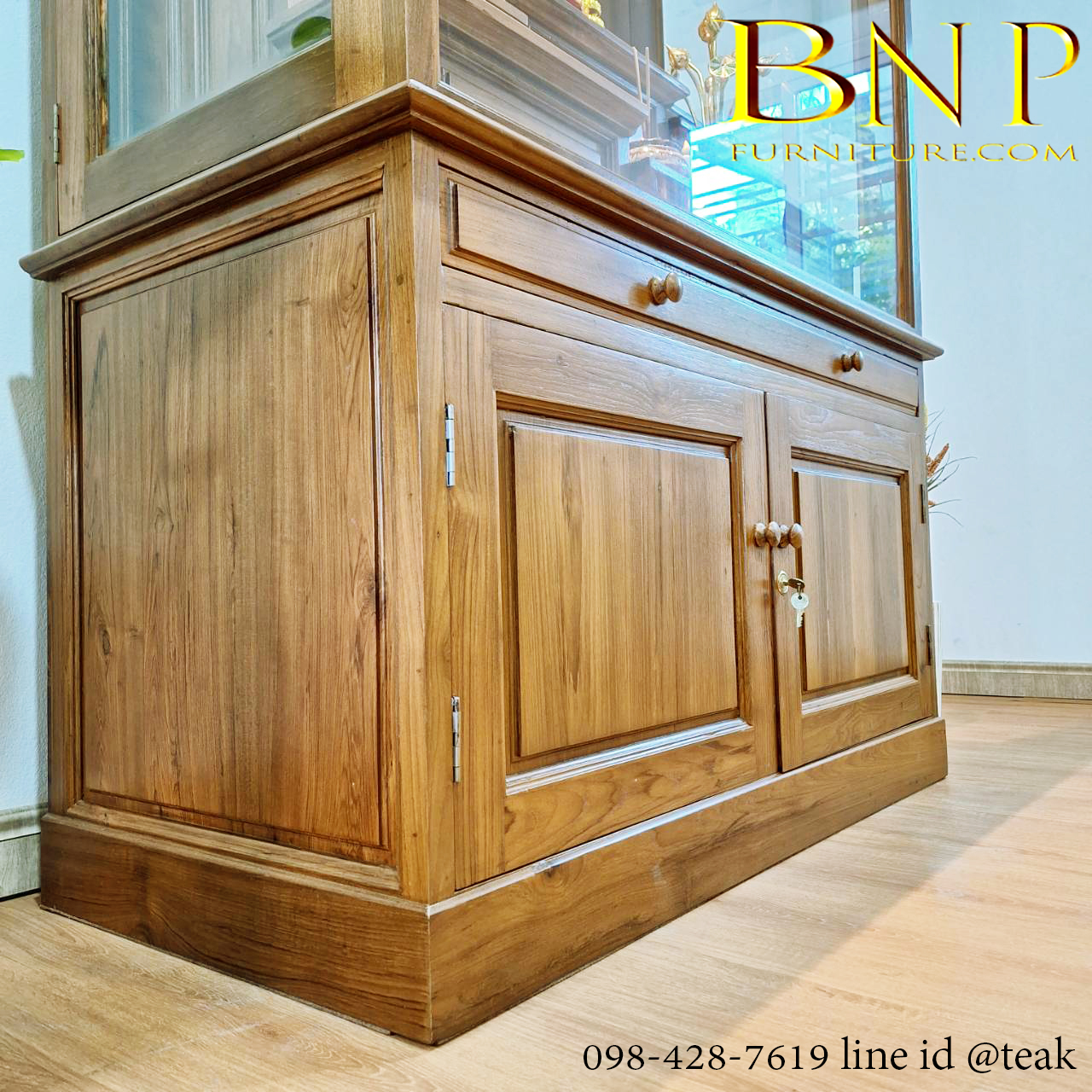 ตู้พระโมเดิร์นไม้สักทองรุ่นโมรอล moral