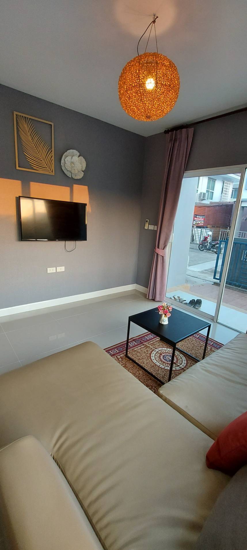 For Rent : Kohkaew, 2-Storey Private Home, 3 Bedrooms 2 Bathrooms