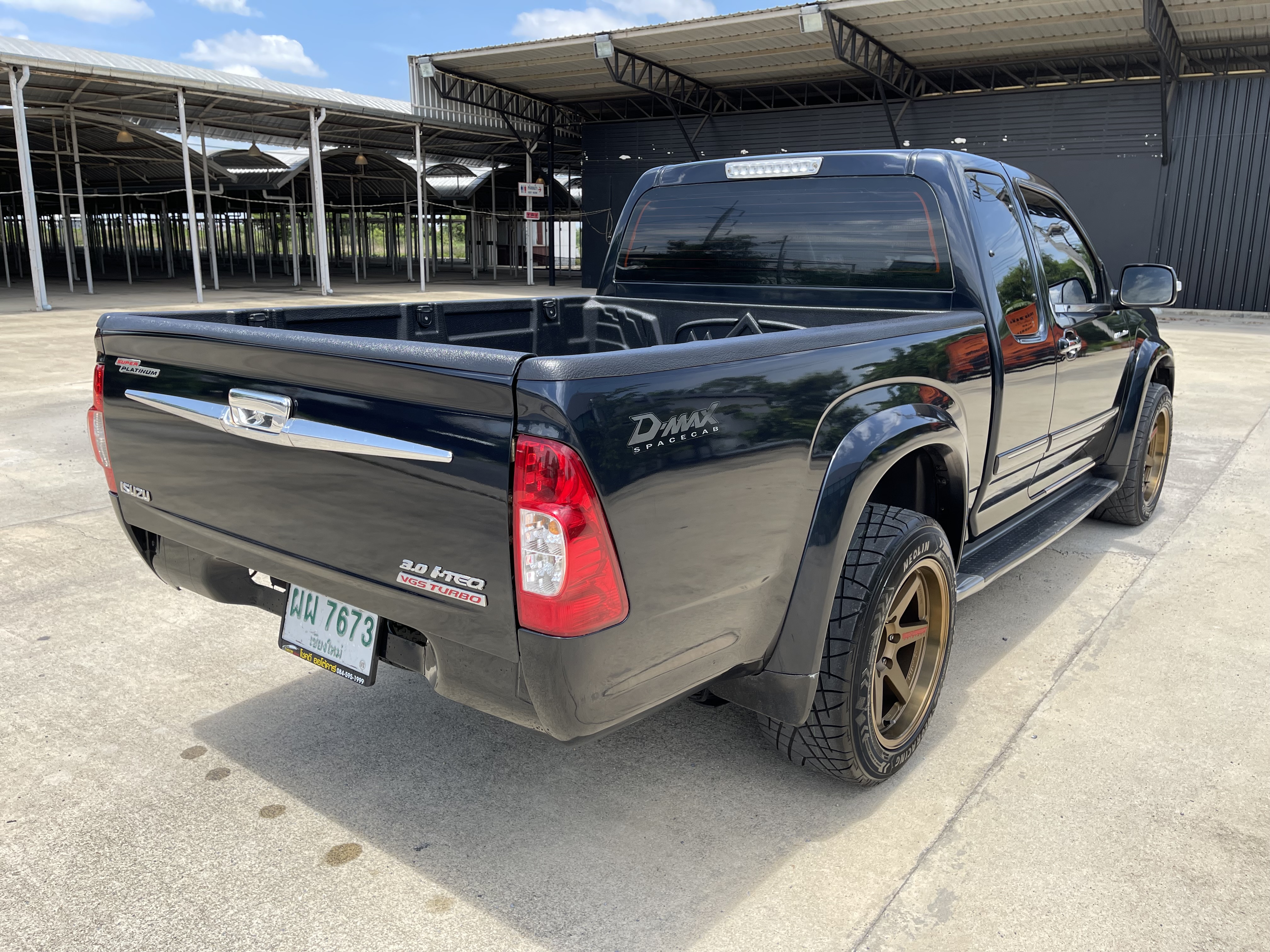 Isuzu Dmax Cab Hilander 3.0 Vgs Abs Airbag 2011 ดำ