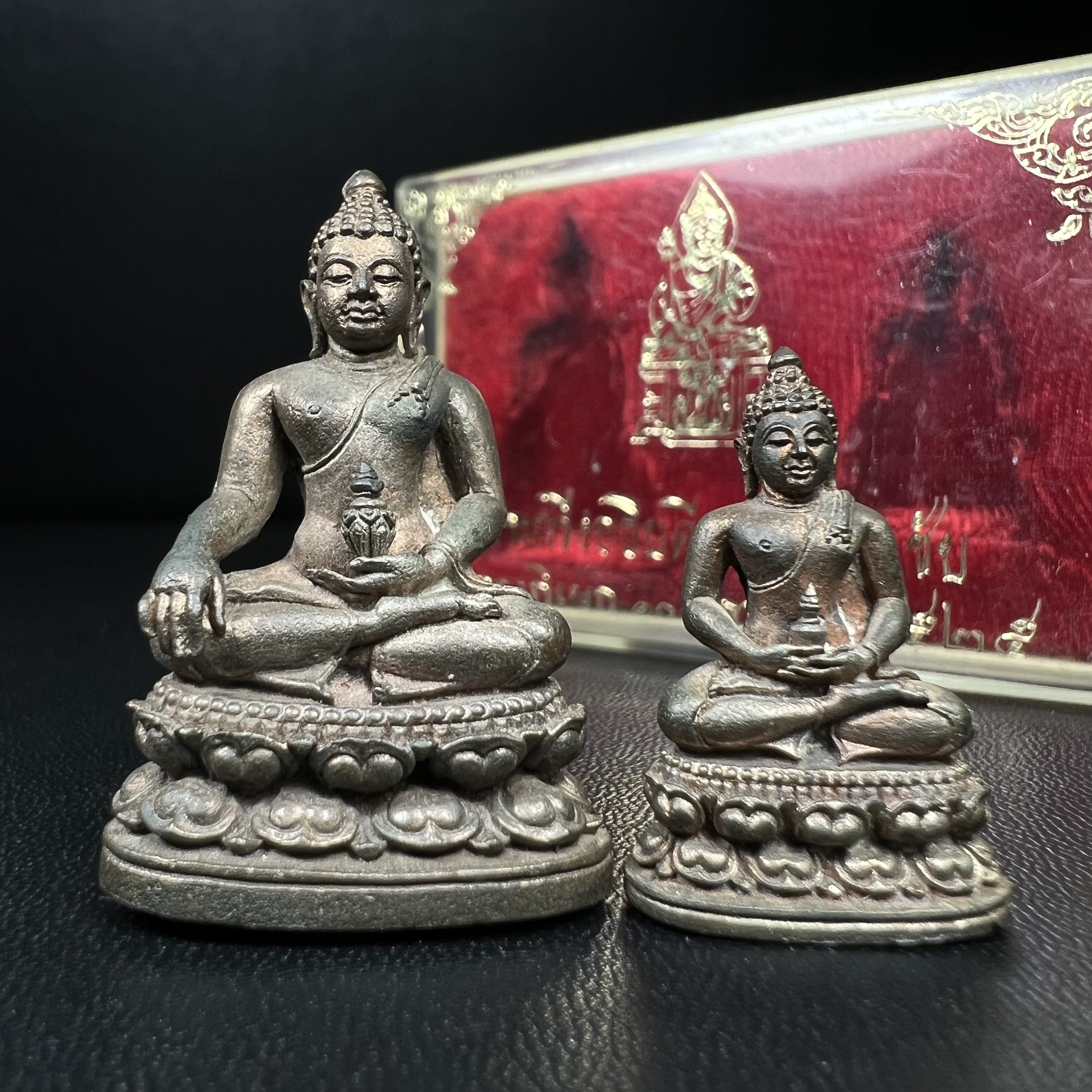 พระกริ่ง-พระชัยวัฒน์อธิบดี ปี2525 ของดีอัยการ (มีไว้บูชาเลื่อนยศเลื่อนตำแหน่งทุกท่าน)(1ใน 2525 ชุด)