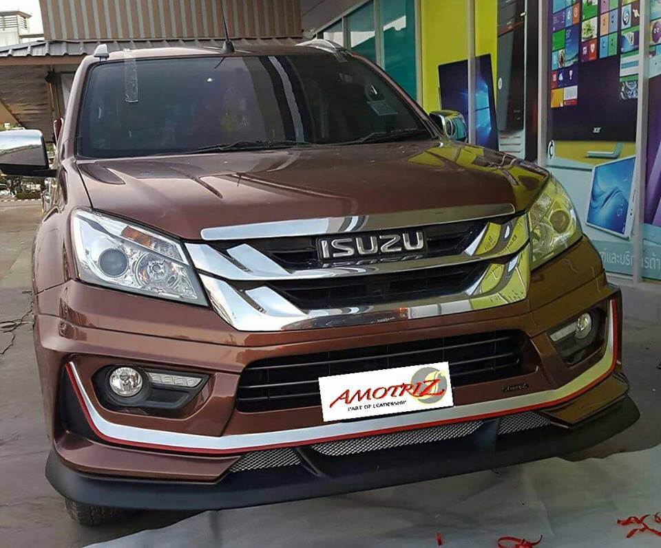 ชุดแต่งMu-X 2014 Access Body Kits