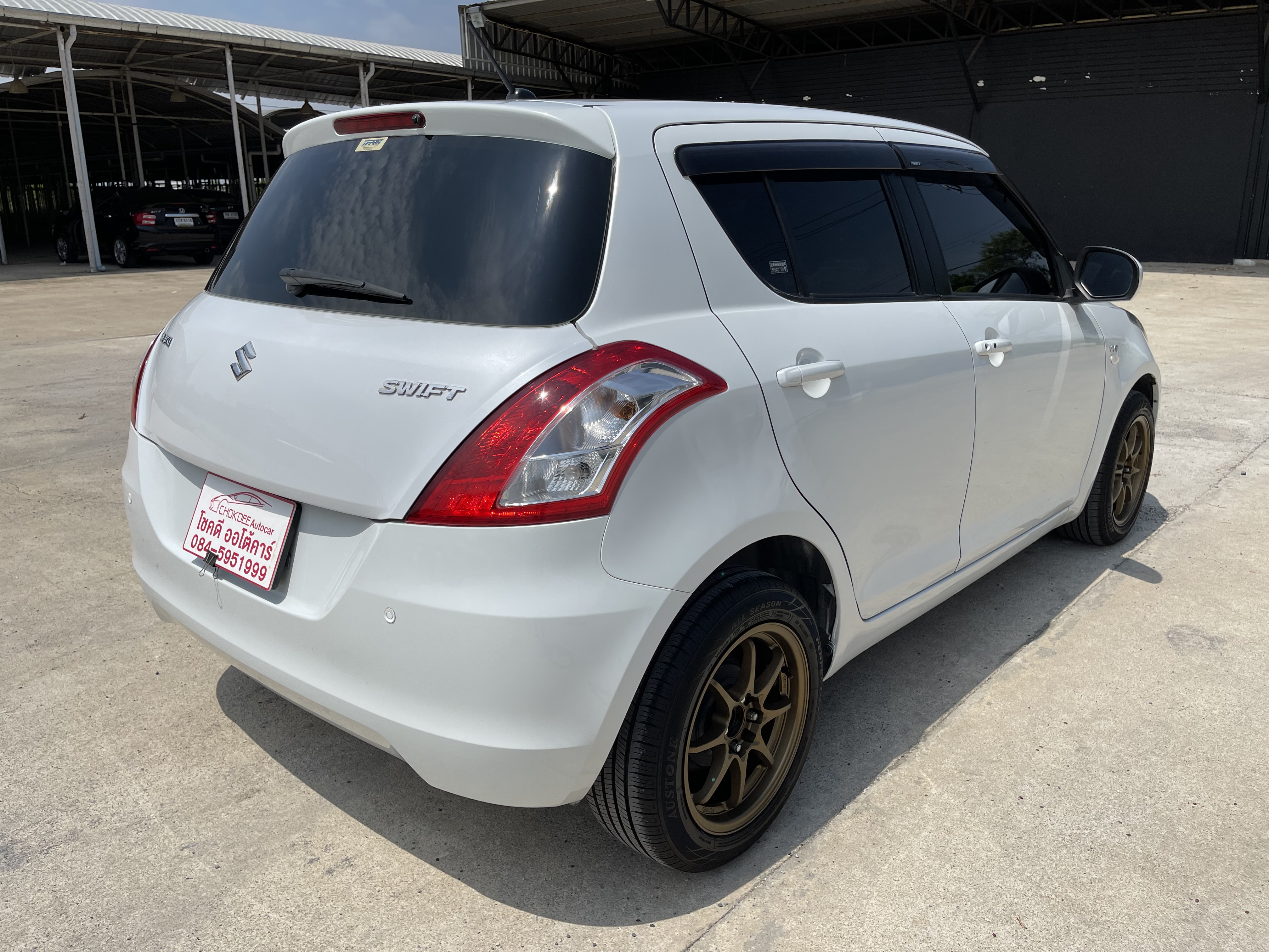 Suzuki Swift 1.2 GL At 2014 ขาวมุก