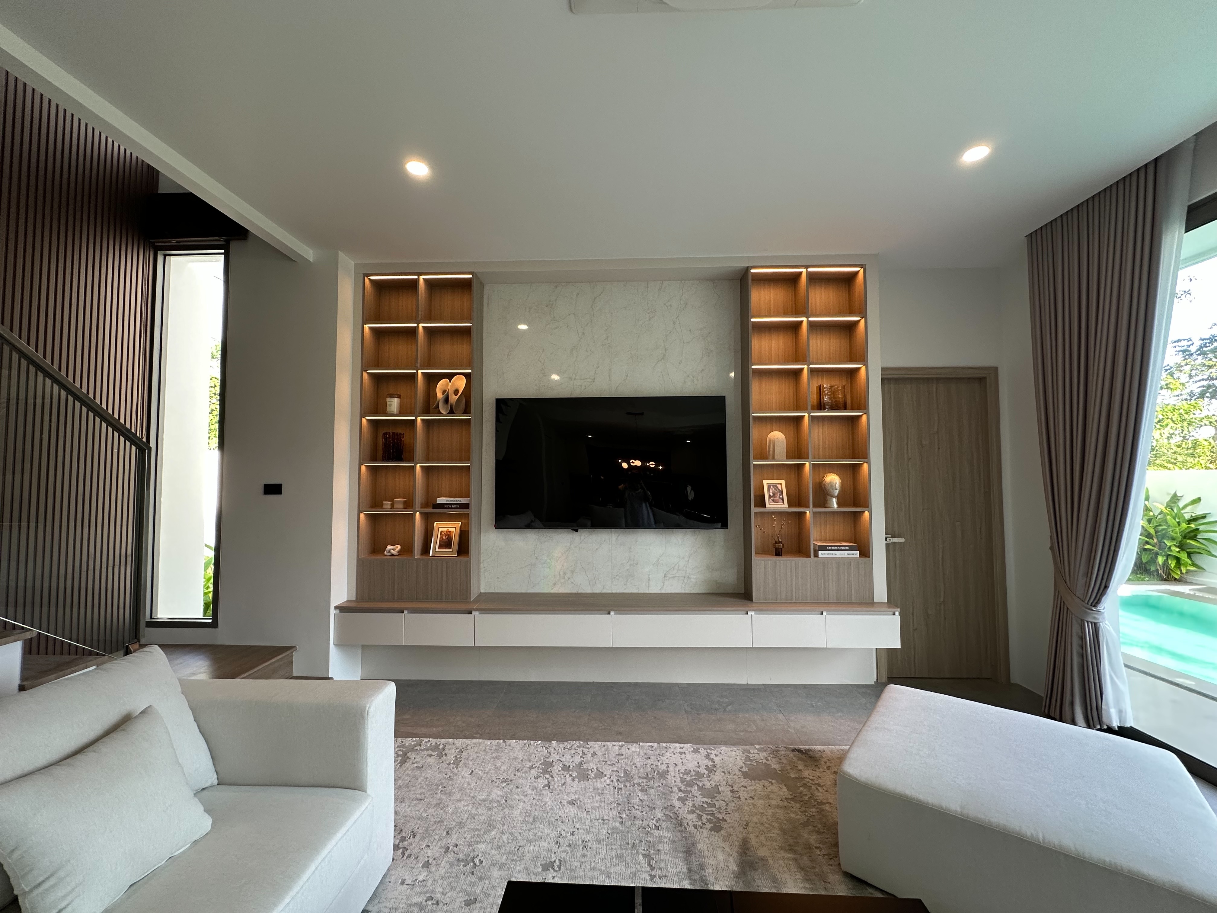 For Sales : Kathu-Patong, Luxury Pool Villa, 4 Bedrooms 4 Bathrooms