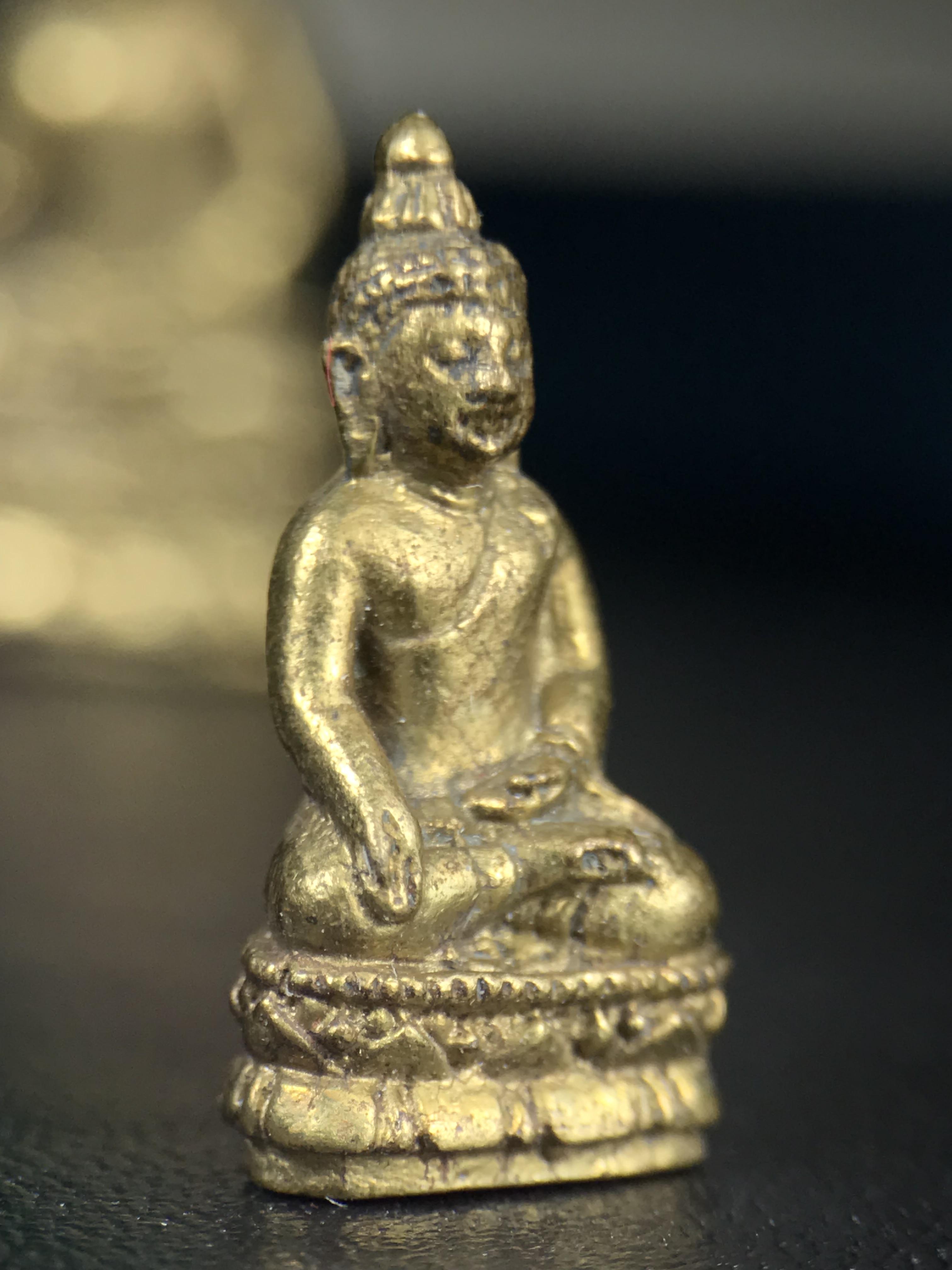 พระกริ่ง-พระชัยวัฒน์ไพรีพินาศ วัดบวรนิเวศวิหาร รุ่นผ้าป่าสิงห์บุรีปี2528(ชนวนมวลสารไพรีรุ่นแรก)(1ใน1500ชุด)สภาพสวยพร้อมกล่องบรรจุเดิมชุดกรรมการรับพระราชทานจากสมเด็จพระเทพในวโรกาสเด็จพระราชดำเนินทรงประกอบพิธีวางศิลาฤกษ์พระอุโบสถวัดตรีทศเทพวรวิหาร(หายากมาก)