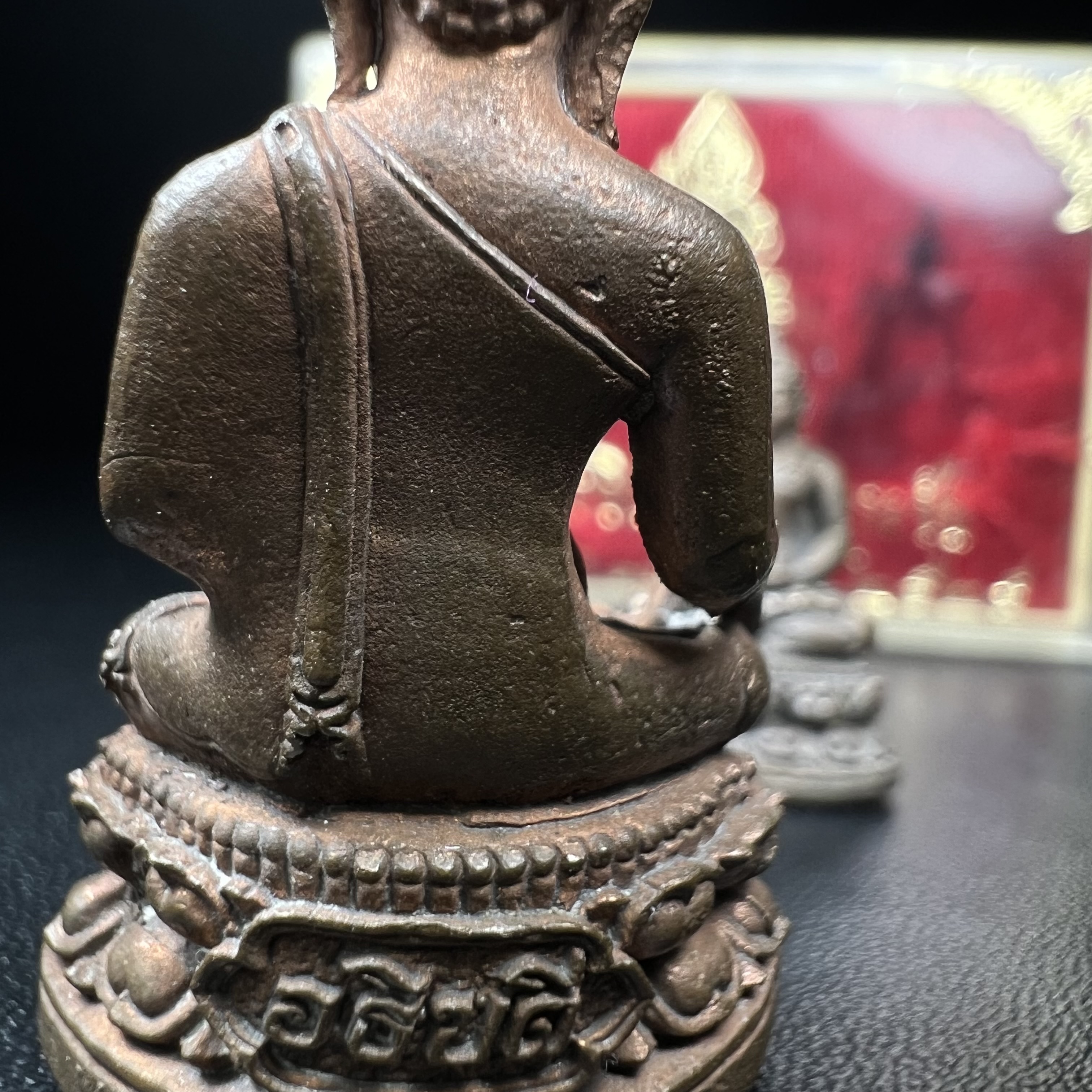 พระกริ่ง-พระชัยวัฒน์อธิบดี ปี2525 ของดีอัยการ (มีไว้บูชาเลื่อนยศเลื่อนตำแหน่งทุกท่าน)(1ใน 2525 ชุด)****ชุดหมายเลข ๒๔๙๑ ****มียศ มีบารมี สมกับความหมายของนาม พระกริ่งอธิบดี “พระกริ่งผู้เป็นใหญ่ในหมู่พระกริ่งทั้งหลาย”