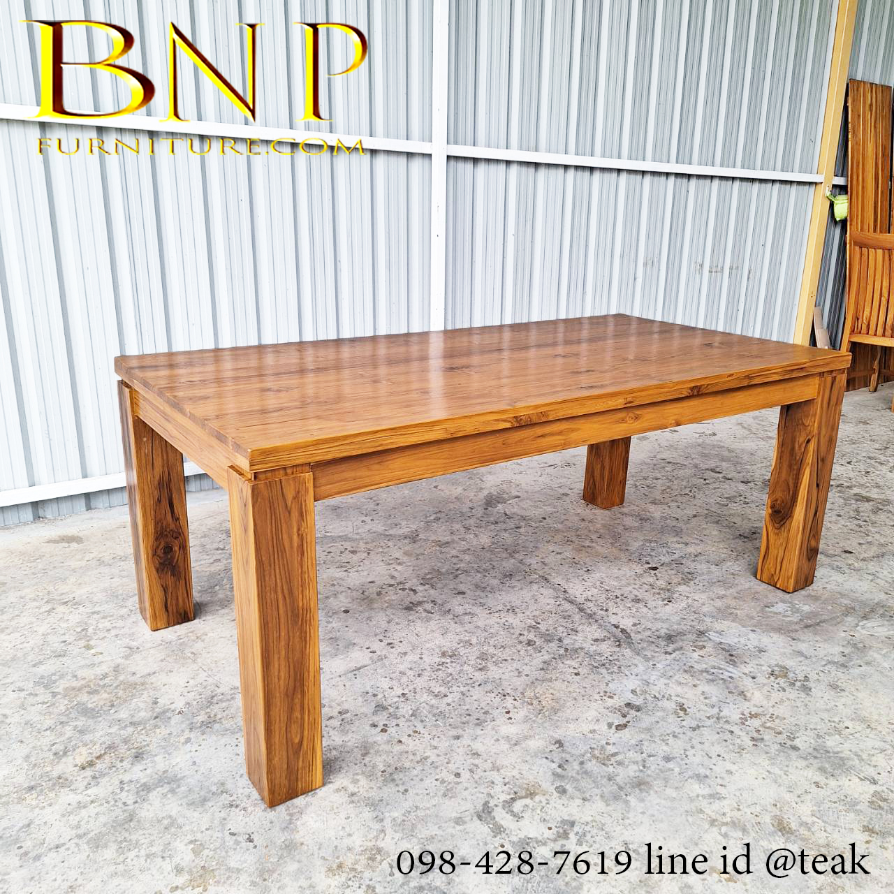 โต๊ะทานข้าว 8 ที่นั่ง รุ่น อินโฟร์