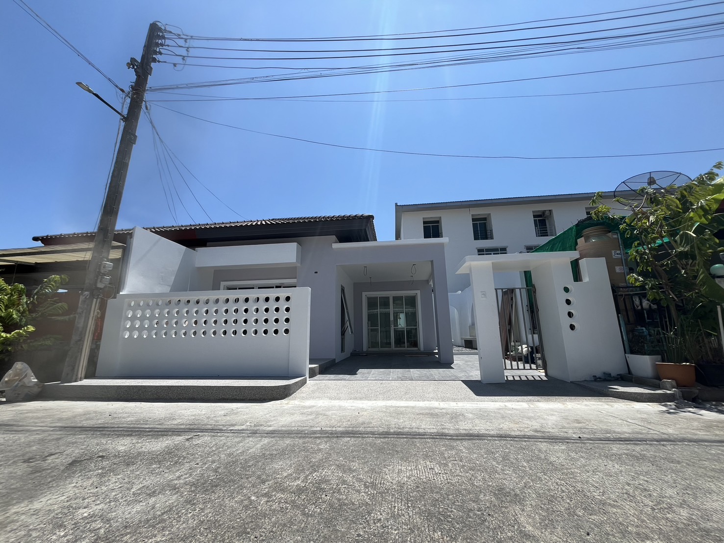 For Sale : Thalang, One-story semi-detached house, 2 bedrooms 2 bathrooms