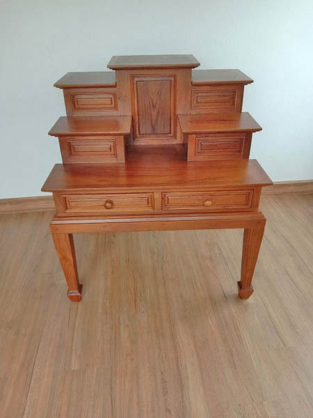 โต๊ะหมู่ รุ่น เบญจา (เเท่น 5 เล็ก ขาโบราณ)