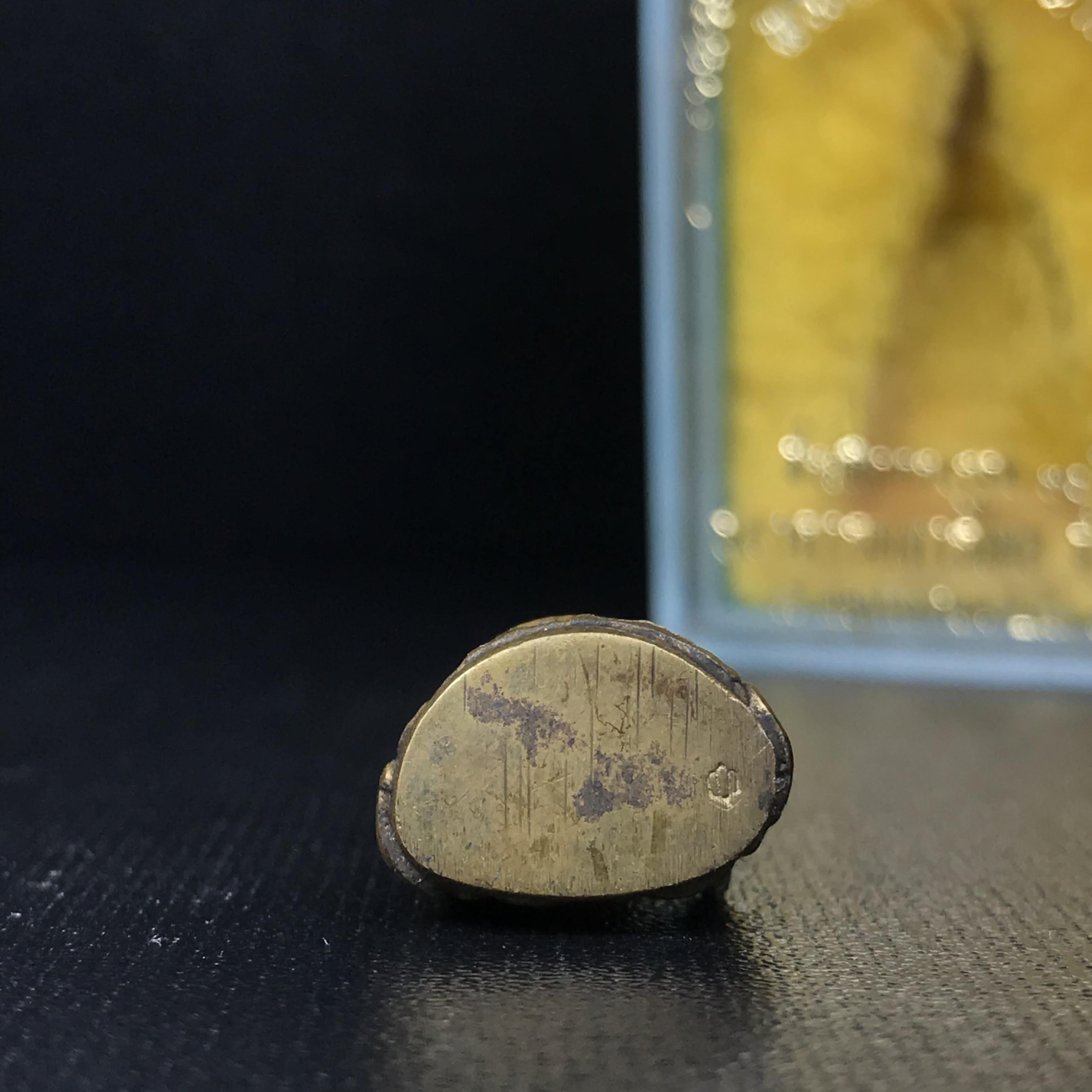 พระกริ่งไพรีพินาศ วัดบวรนิเวศ ปี2530 เนื้อทองผสม ที่ระลึกครบรอบ30ปี ธนาคารทหารไทย (มีส่วนผสมของชนวนเก่าของไพรีพินาศรุ่นแรก)อานุภาพยิ่งใหญ่ กำราบศัตรูพ่ายสิ้น พระไพรีพินาศ