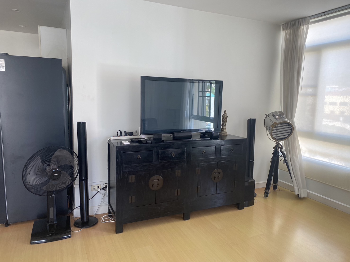 For Rent : Condo near Patong Beach, 2 Bedroom 2 Bathroom, 5th flr.