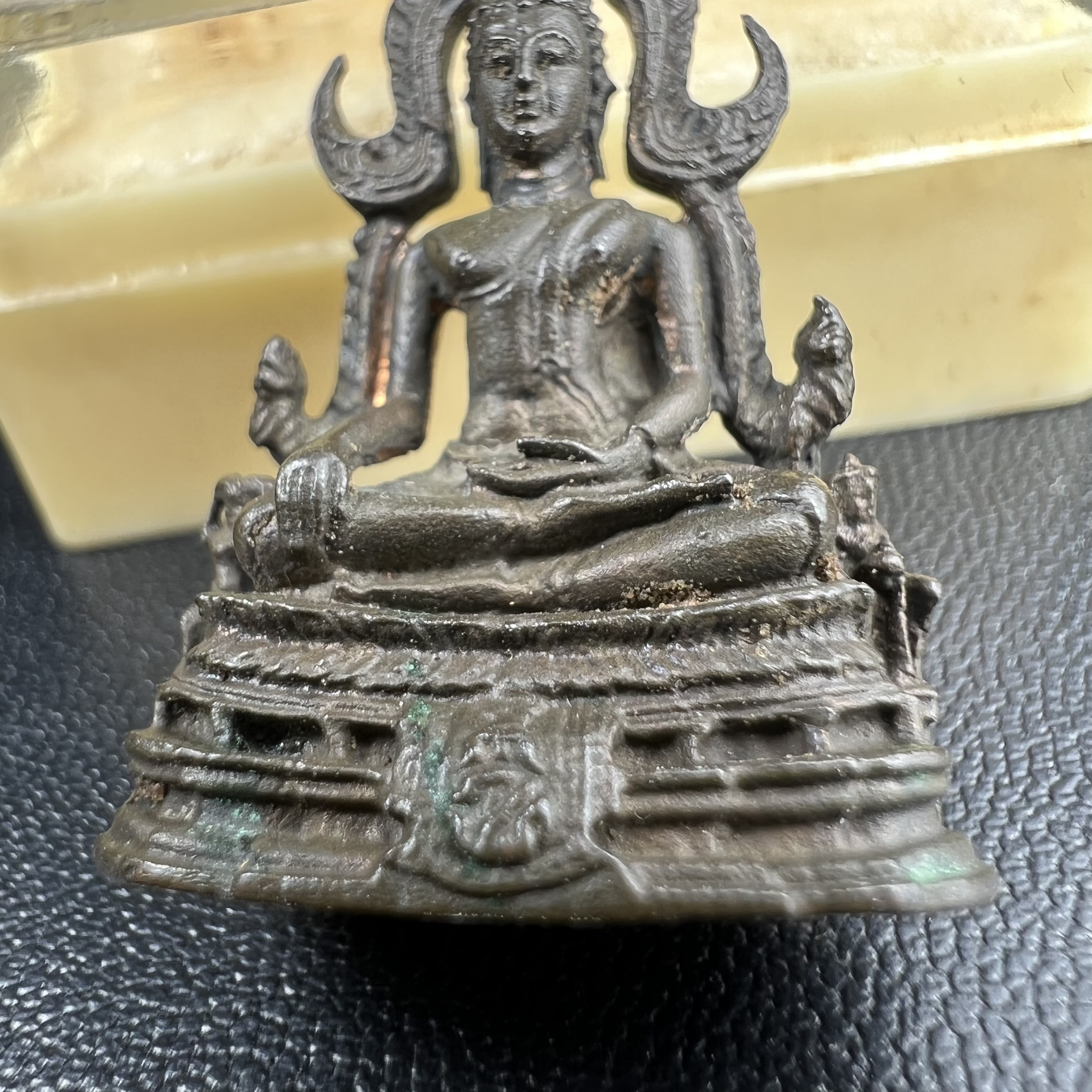 กริ่งพระพุทธชินราช ภปร. กองทัพภาคที่3จัดสร้าง ปี2517 เนื้อนวโลหะกล่องเดิม(คัดสภาพสวย)(หายาก)(ในหลวง ร.9 เสด็จในพิธี)