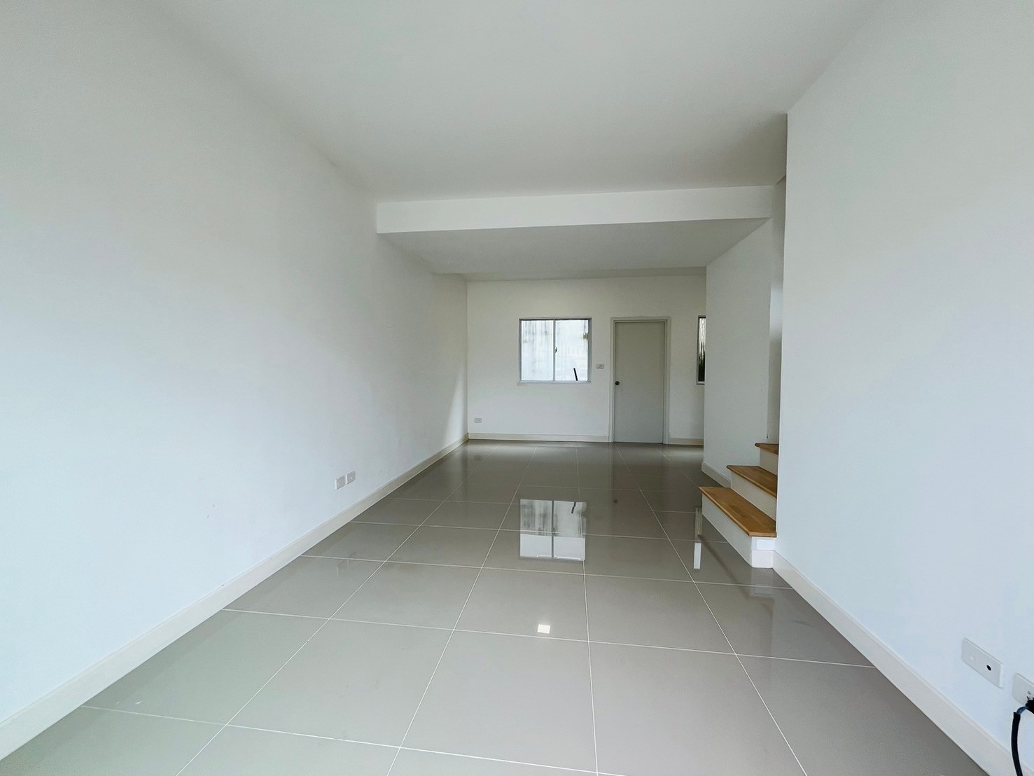 For Sales : Thalang, 2-story townhouse, 3 Bedrooms 2 Bathrooms