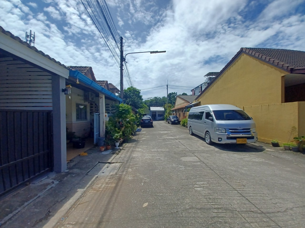 For Sales : Thalang, Town House @Ekachai Villa, 2 Bedrooms, 1 Bathrooms