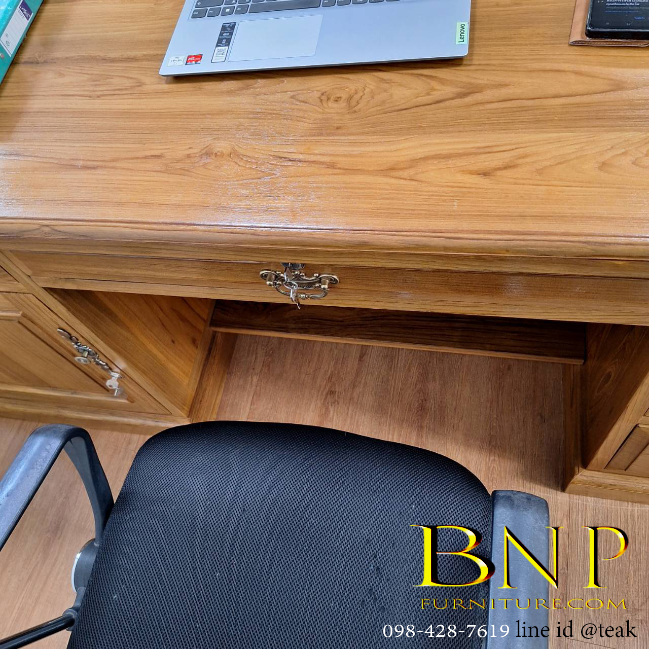 โต๊ะทำงานผู้บริหาร รุ่น มาเวอริค